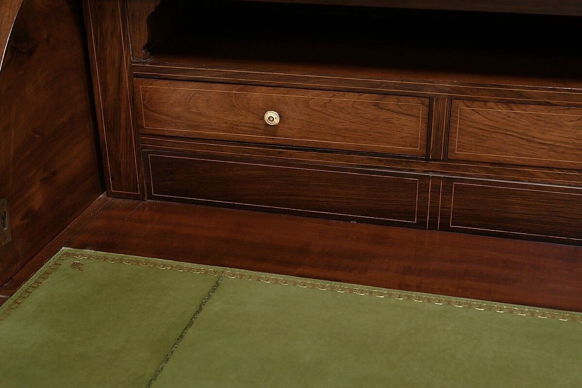 photo vintage Mahogany Cylinder Desk, Restoration Period – Part 1 Of The 19th Century