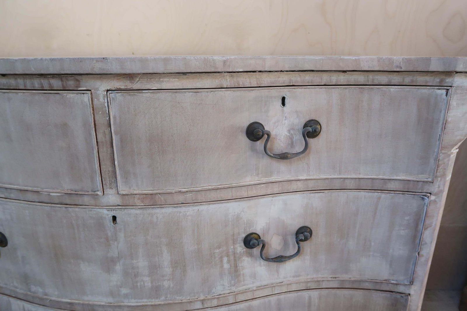photo for sale Antique Bleached Mahogany Serpentine Fronted Chest Of Drawers, English C.1780