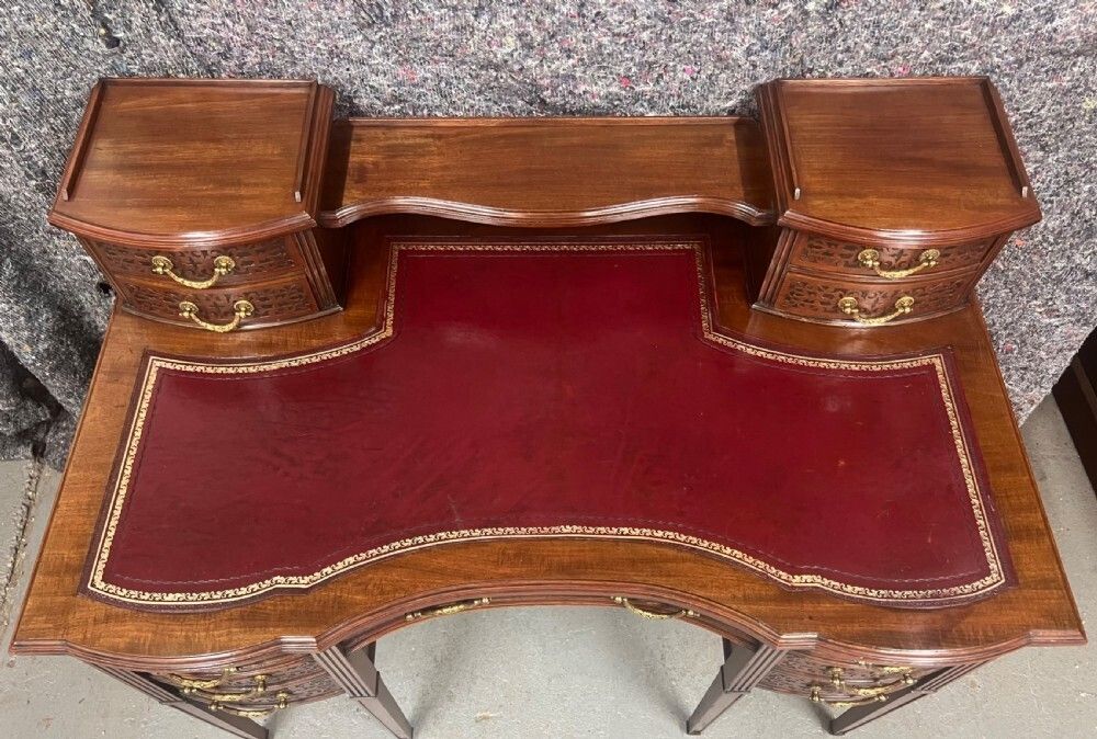 Edwards & Roberts Mahogany Desk photo Furniture