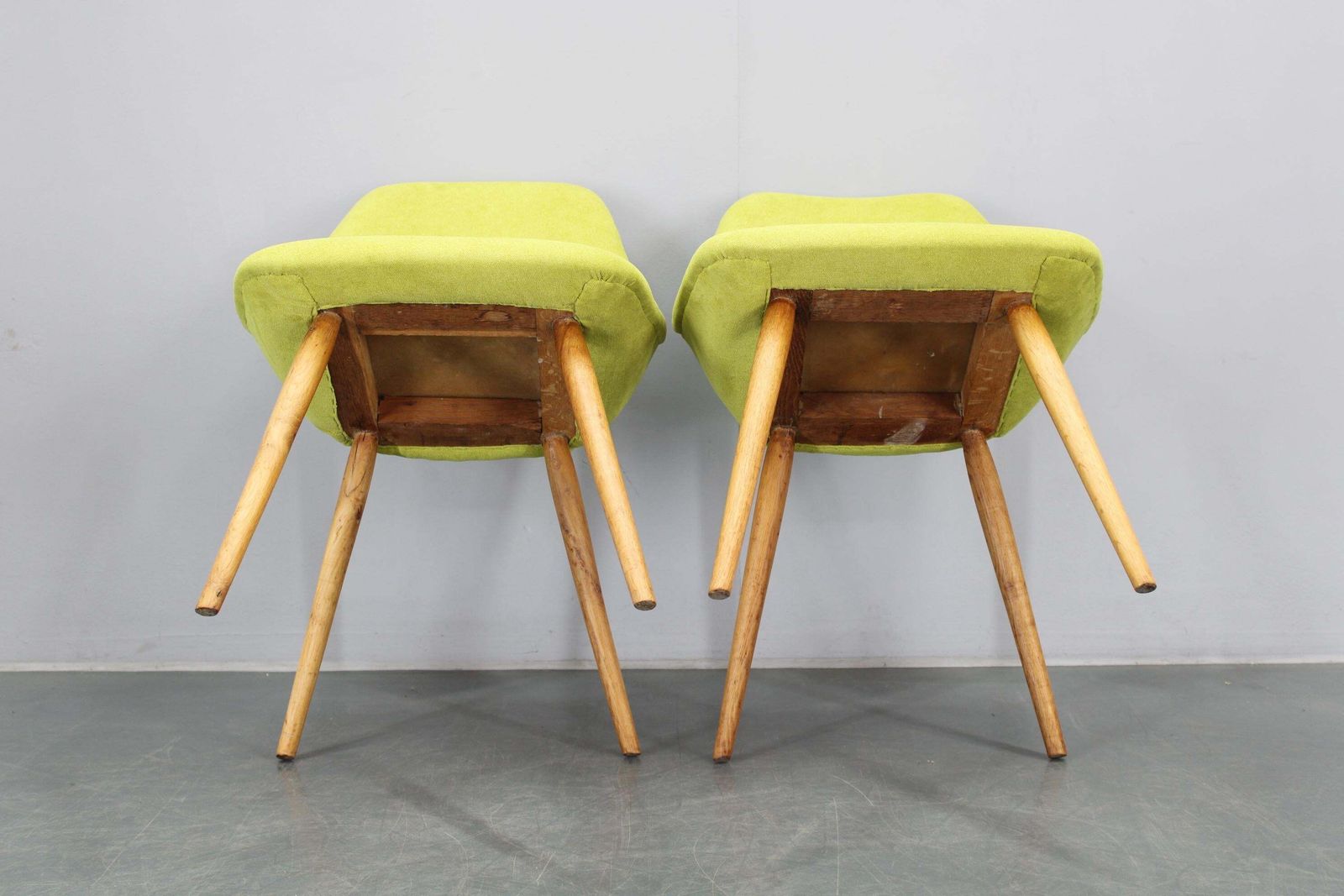 photo vinterior 1960s Miroslav Navratil Fiberglass Shell Lounge Side Chairs, Czechoslovakia