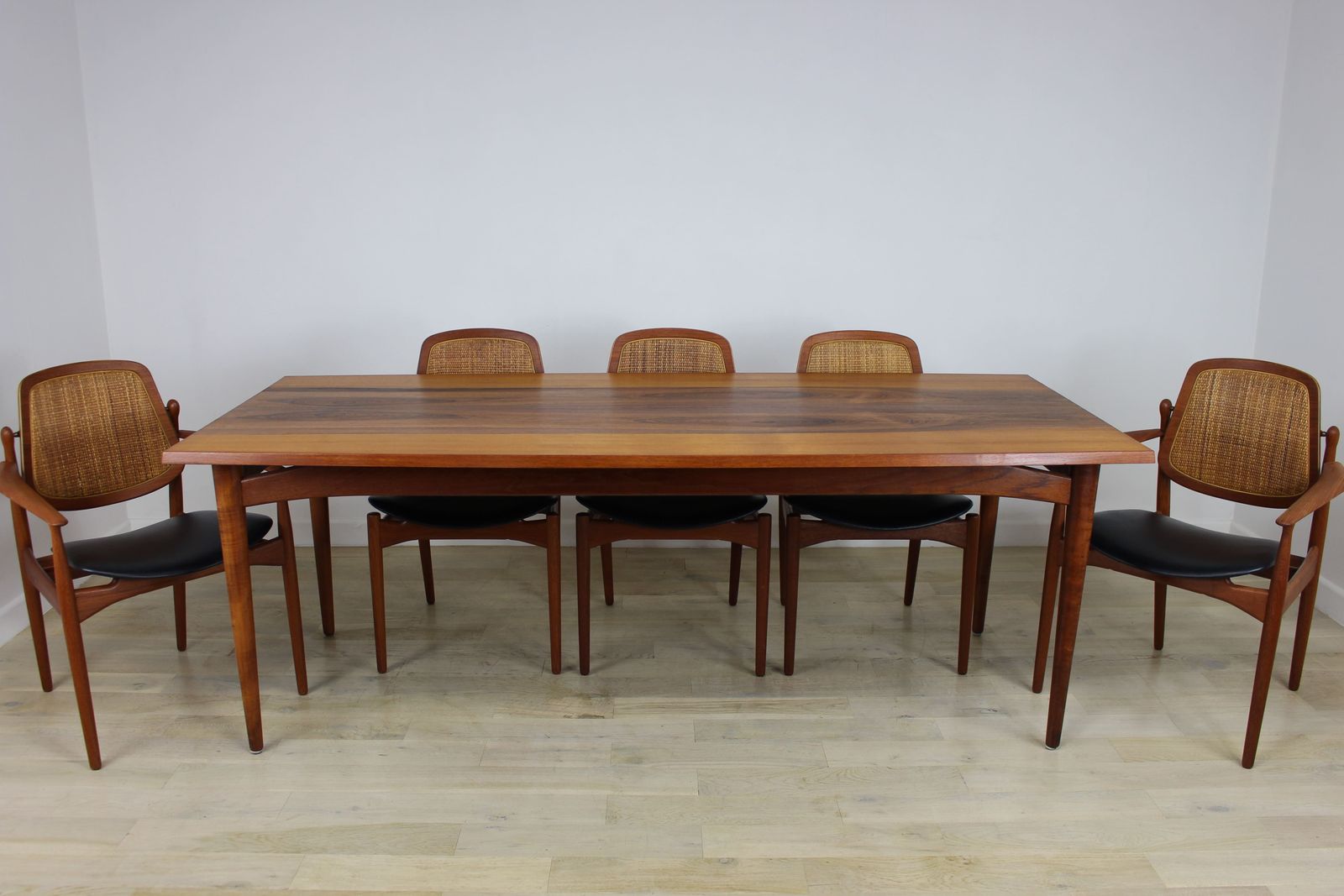 Smart Rare A Younger 8 Seat Dining Table Circa 1960