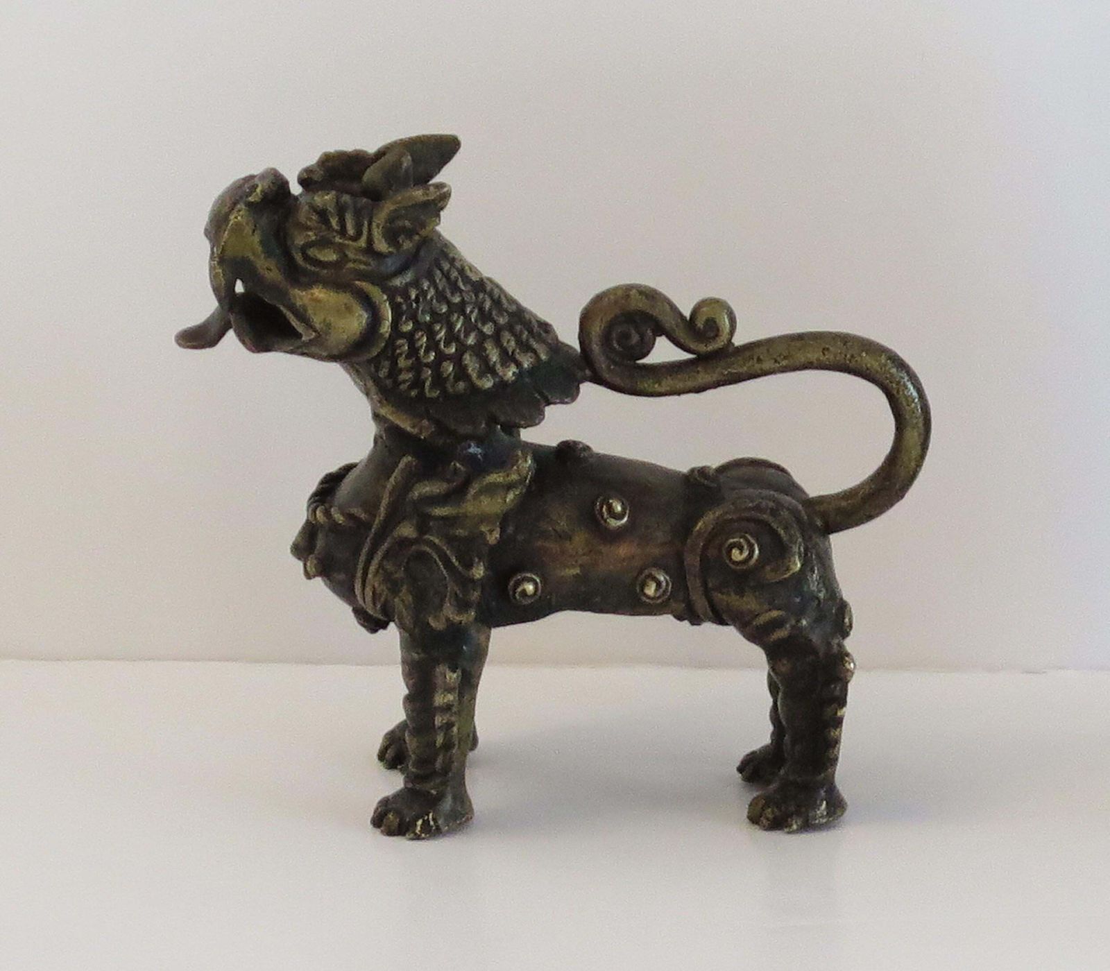 Antique Chinese Bronze Foo Dog Sculpture With Good Detail, Qing 19th Century photo vinterior