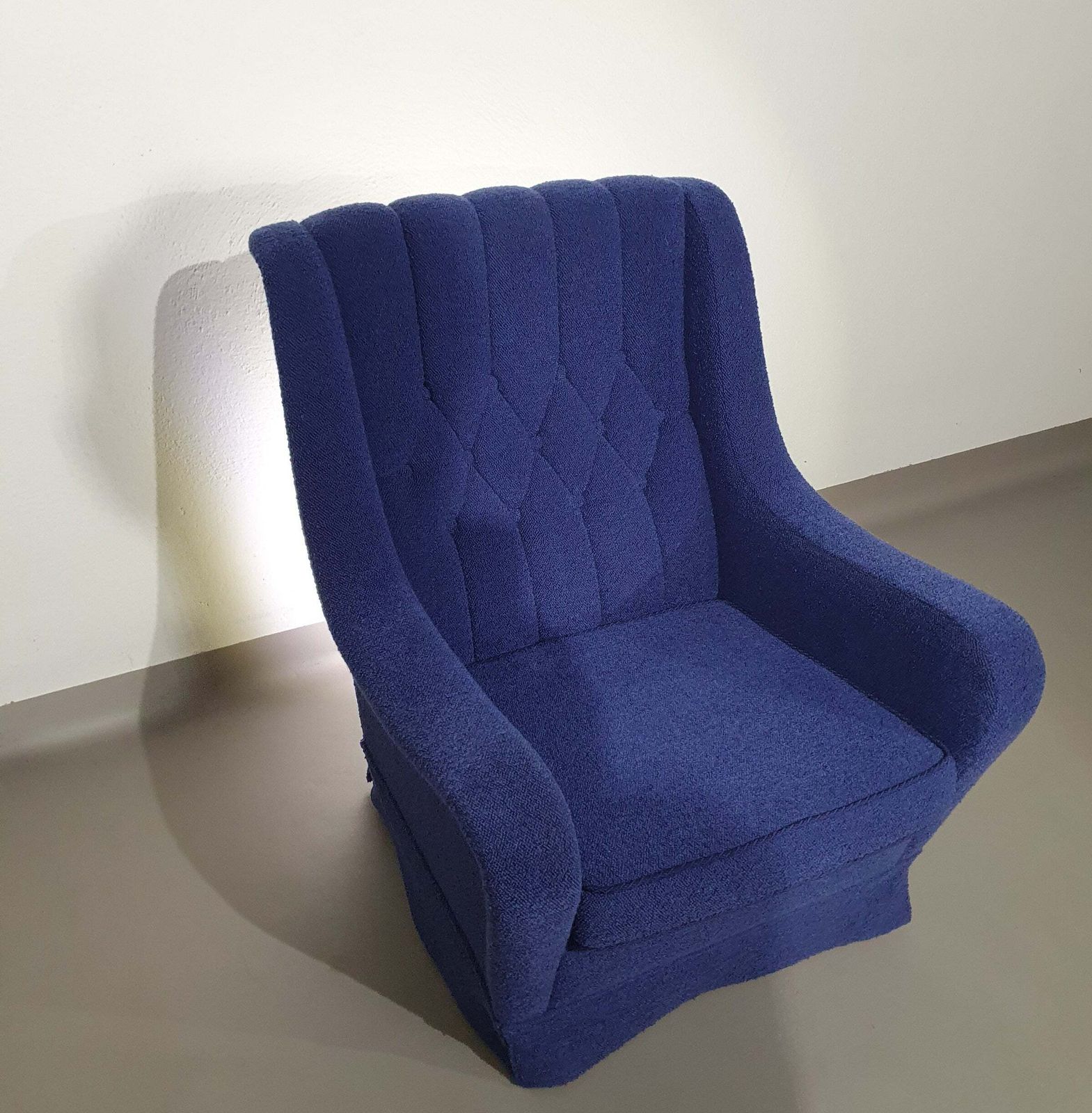 Graceful Arm Chair / Wool Bouclé / 70's photo buy