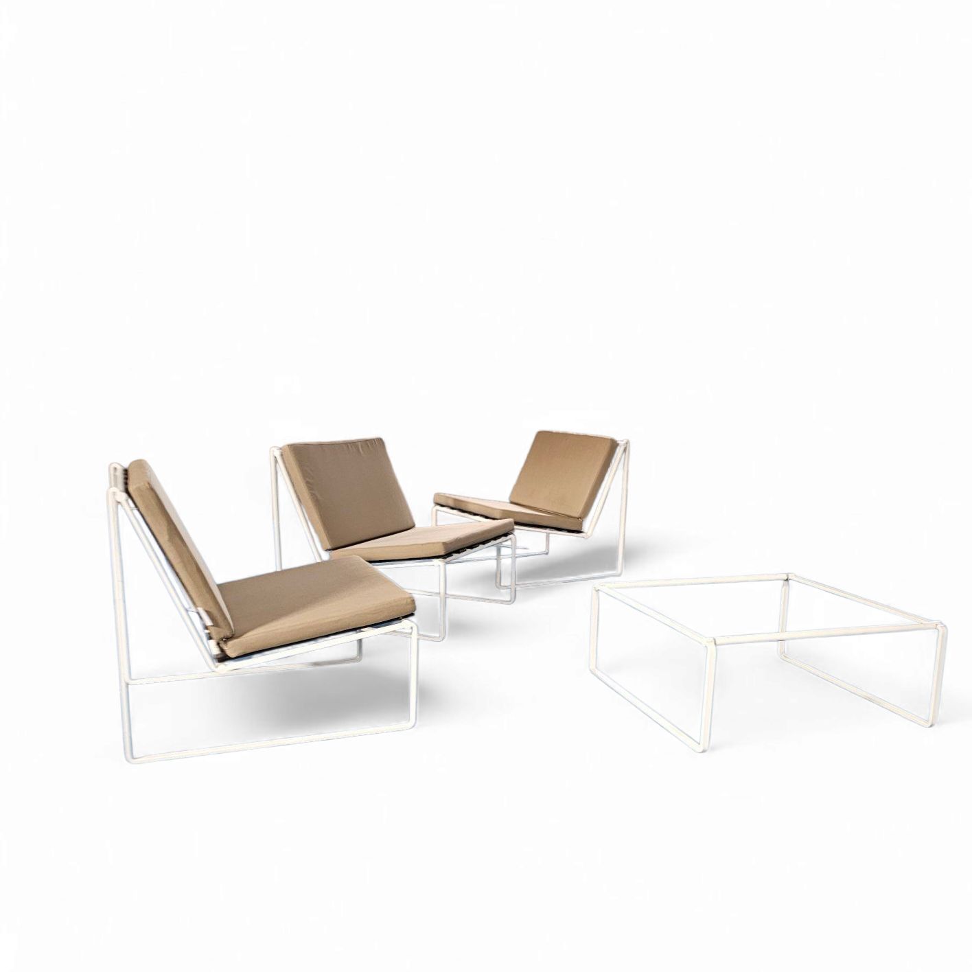 Kho Liang Ie 024 Set Lounge Chairs / Coffee Table / Artifort 1962 photo vinterior