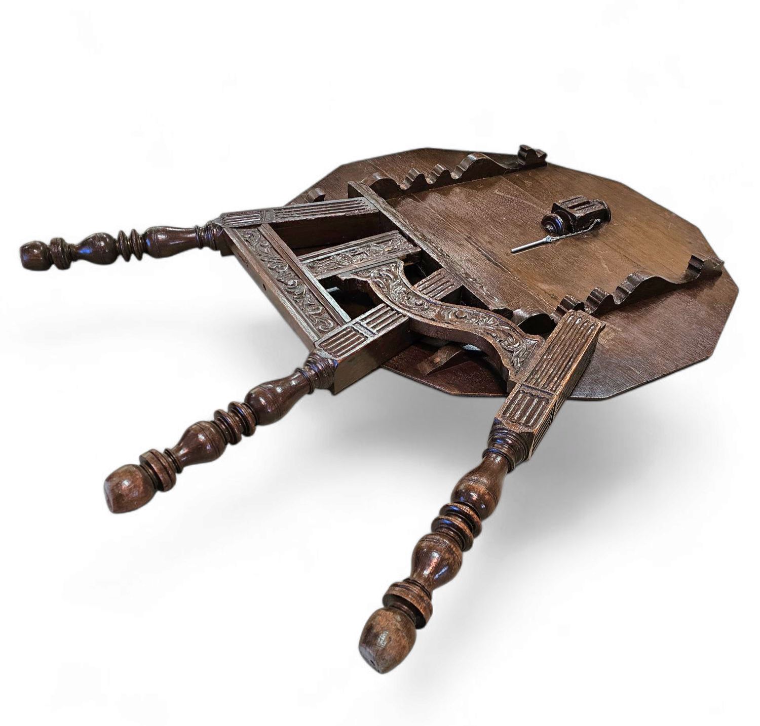 Antique Tripot Carved Folding Table / Netherlands / Oak /19th Century Circa 1880. photo vinterior