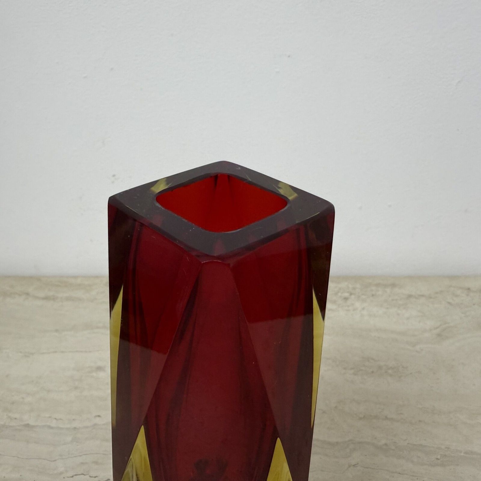 photo furniture Murano Sommerso Geslepen Glazen Vaas Van Flavio Poli, Jaren 1970
