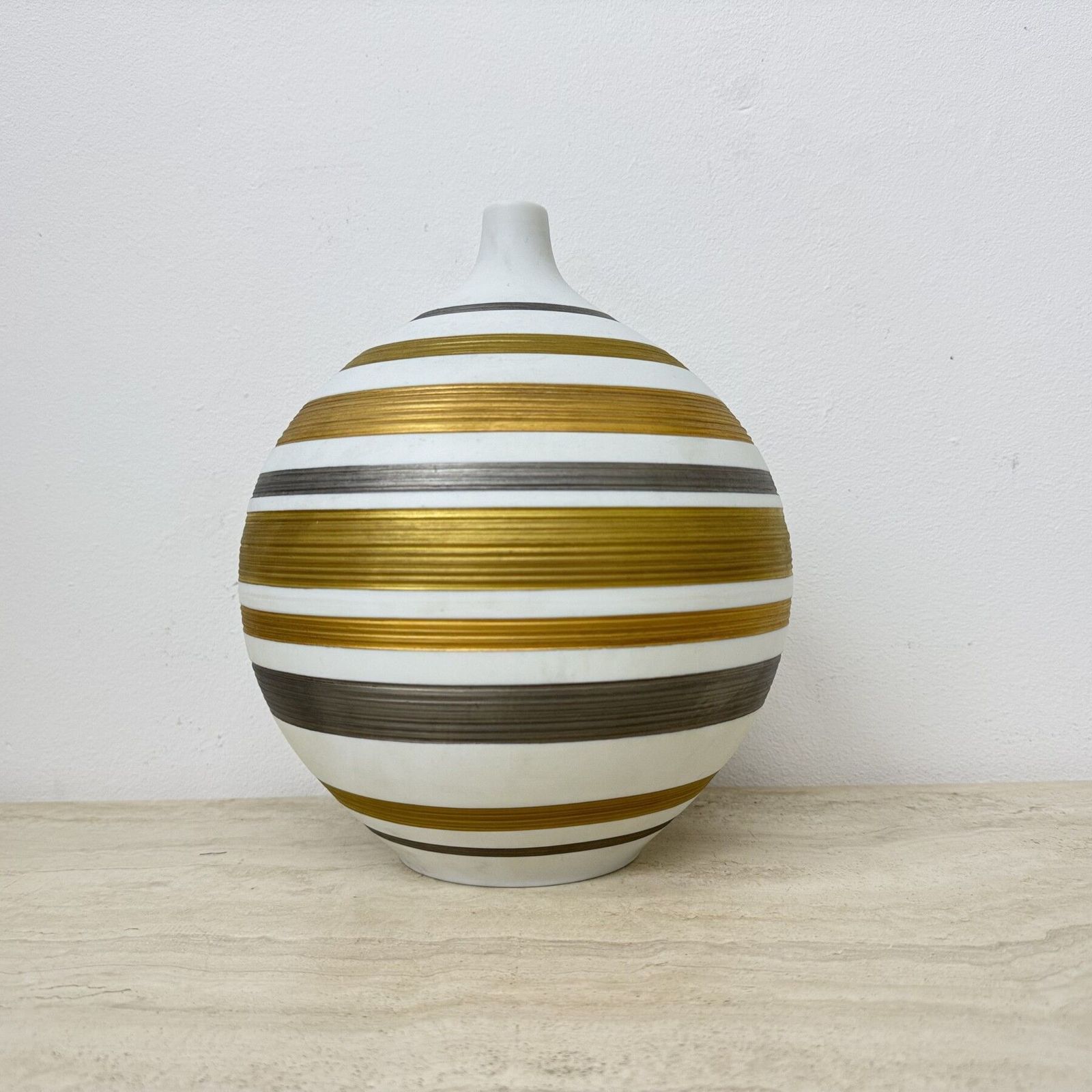 Mid Century Design Porcelain Vase By Hutschenreuther, 1970s