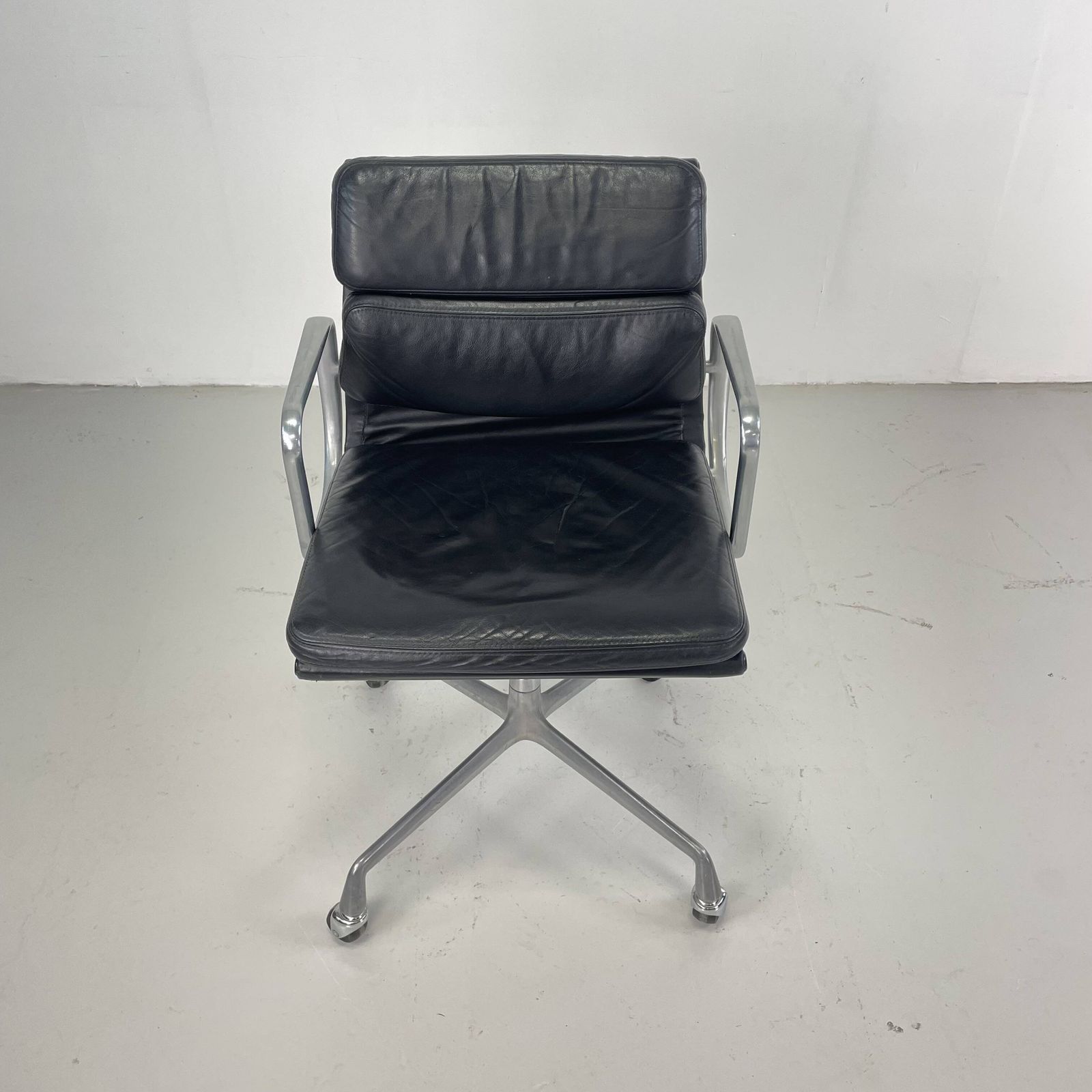 Eames Herman Miller Black Leather Soft Pad Group photo furniture