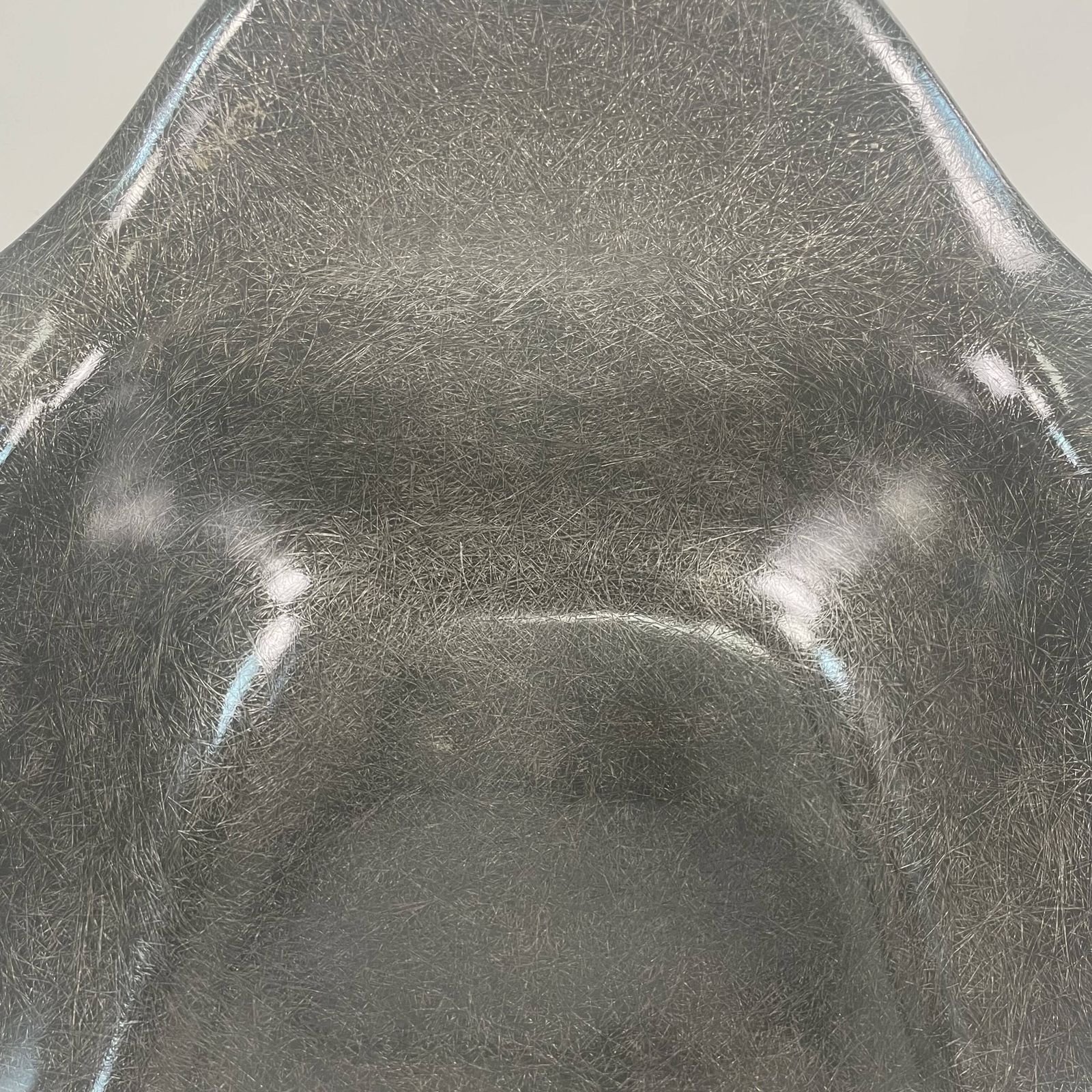 Eames Herman Miller 1950s Lar Armchair In Elephant Grey On Cats Cradle Black Base photo buy