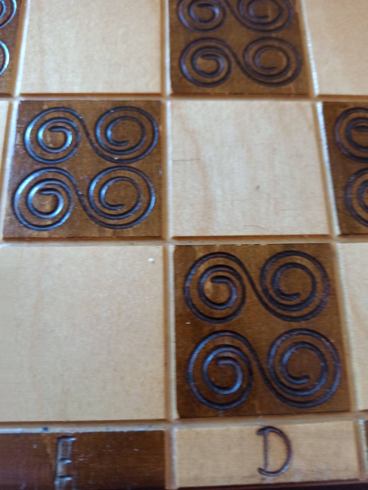 Vintage Wooden Chess Set With Board. Hand Carved. Very Good Condition. photo buy