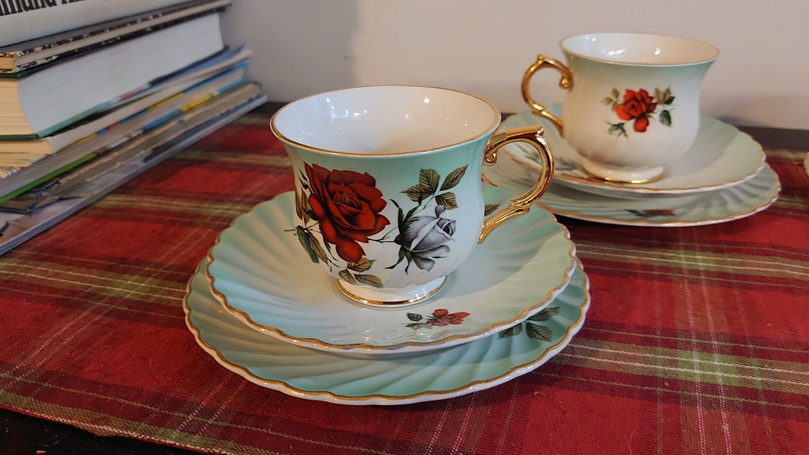 4 Cup, Saucer And Side Plate Set From Old Foley By James Kent Ceramics   Excellent Condition photo Home Decor