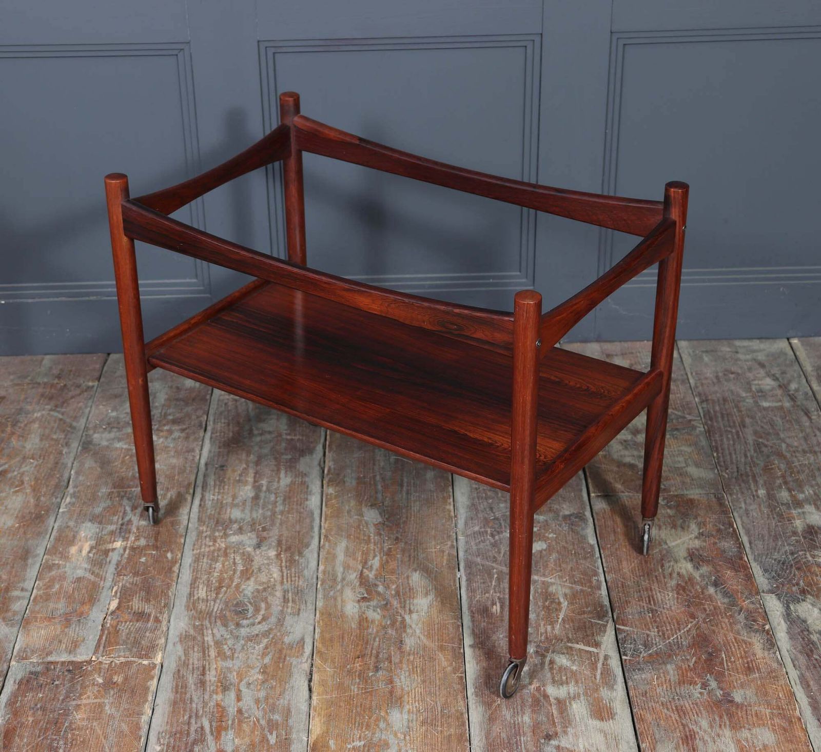 photo vinterior Mid Century Danish Rosewood Drinks Trolley, 1960s