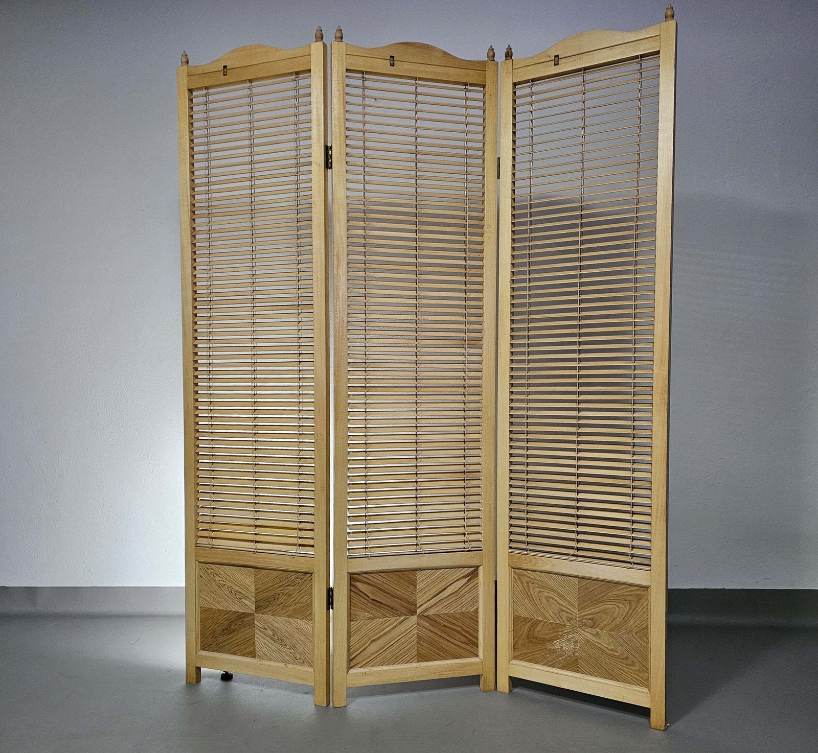Room Divider French Blonde Beech Louvered Screen Room Divider, 1960s