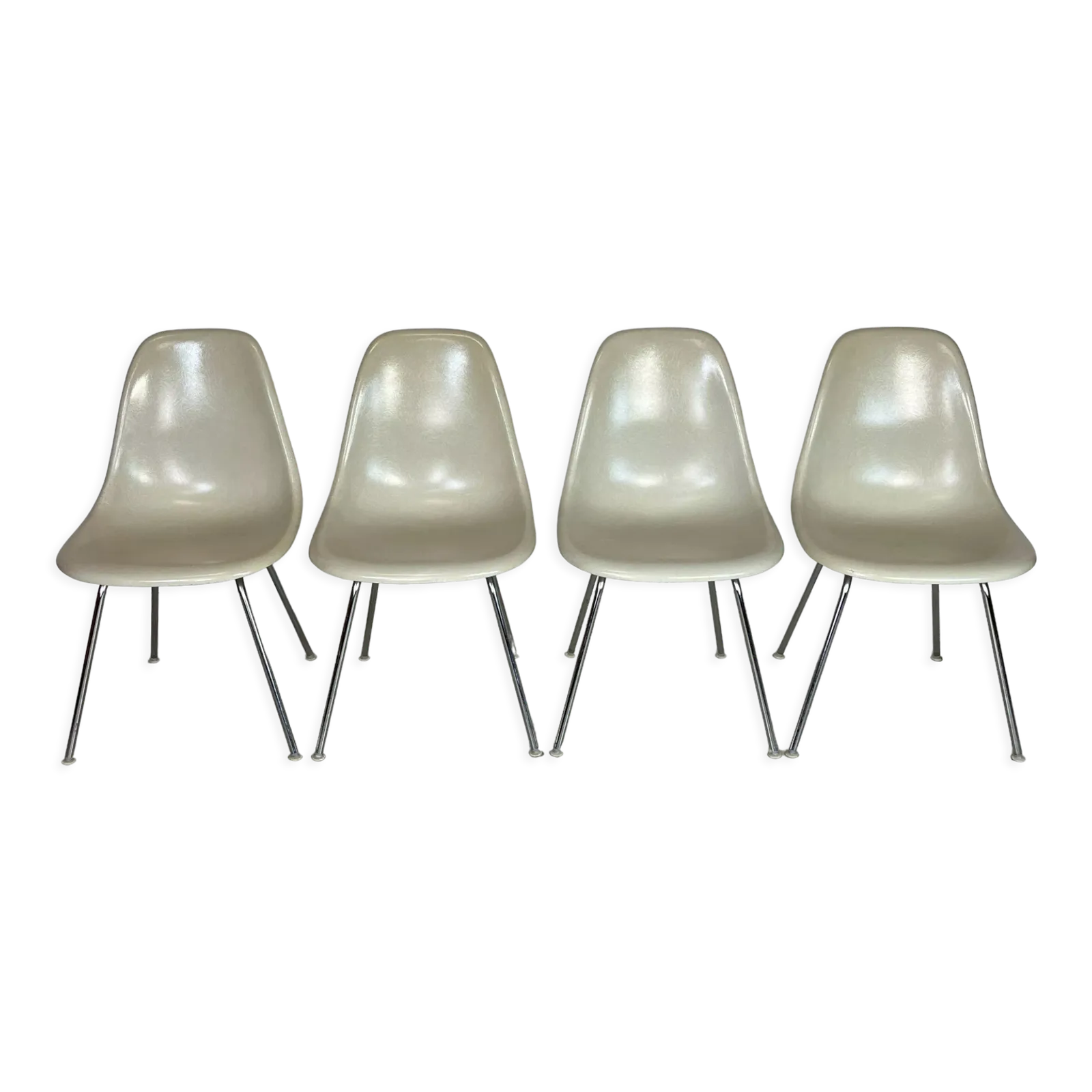 Dss Chairs By Charles & Ray Eames, Herman Miller Edition