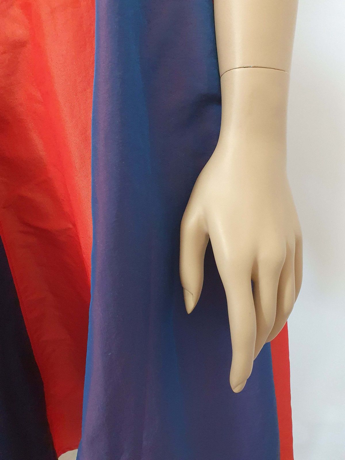 1373.0 Chill Out Mannequin Made On Behalf Of De Bijenkorf 1995. photo