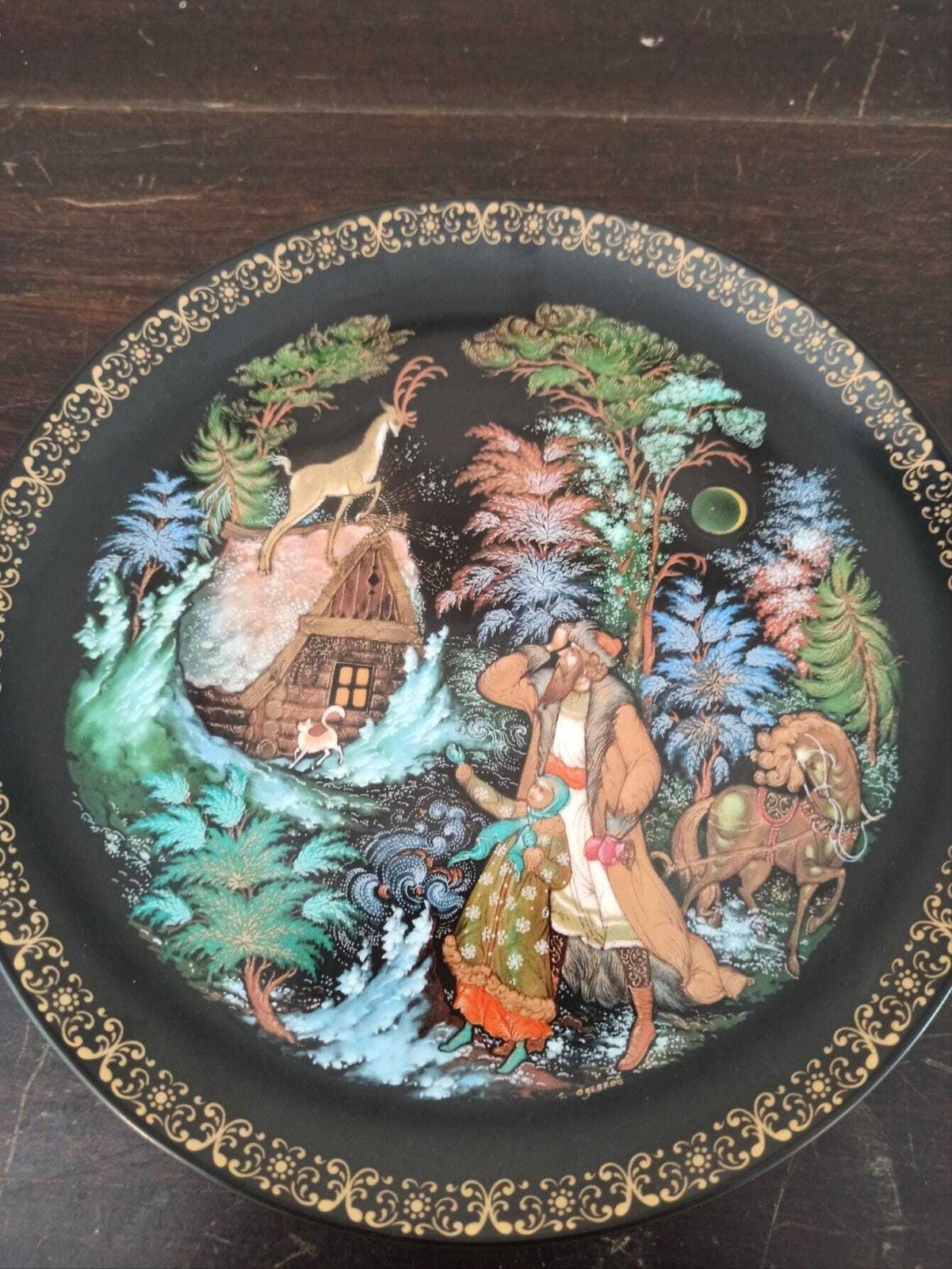 photo furniture Complete Set Of 12 Greek Wall Plates. Signed By Artist. Excellent Condition.