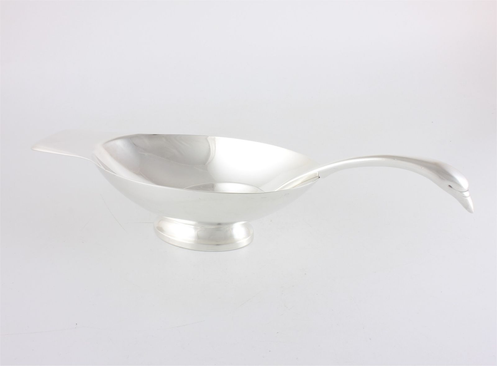 Silver Plate Christofle Swan Sauce Boat. French Gravy Sauciere & Spoon. photo Home Decor