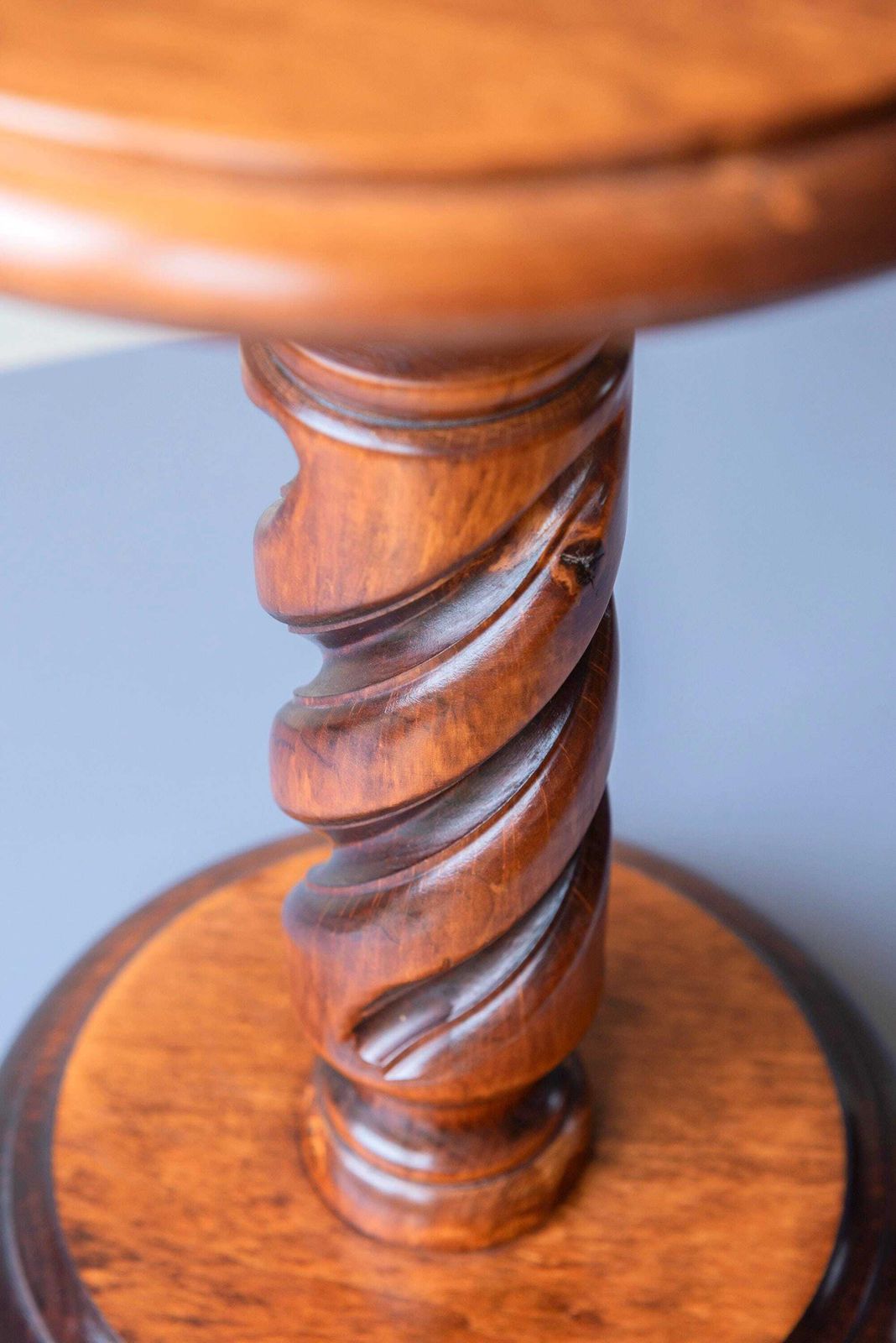 Oak Wooden Pedestal Table, Hand Carved Plant Stand, Round Barley Twist Table, Turned Foot, Dark Brown Coffee Table photo vinterior