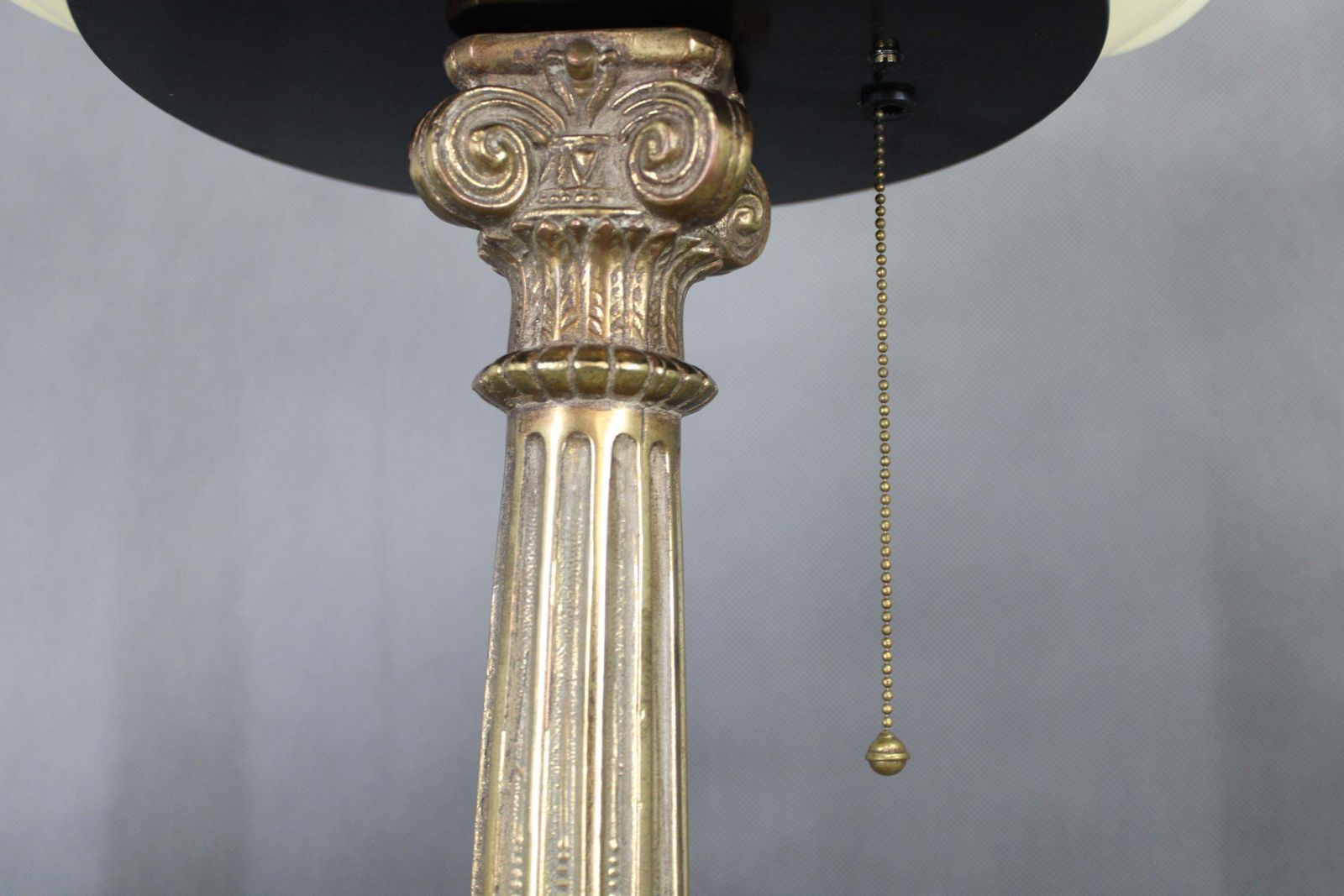 1940s Restored Brass Table Lamp With Wooden Base And Glass Shade photo vintage