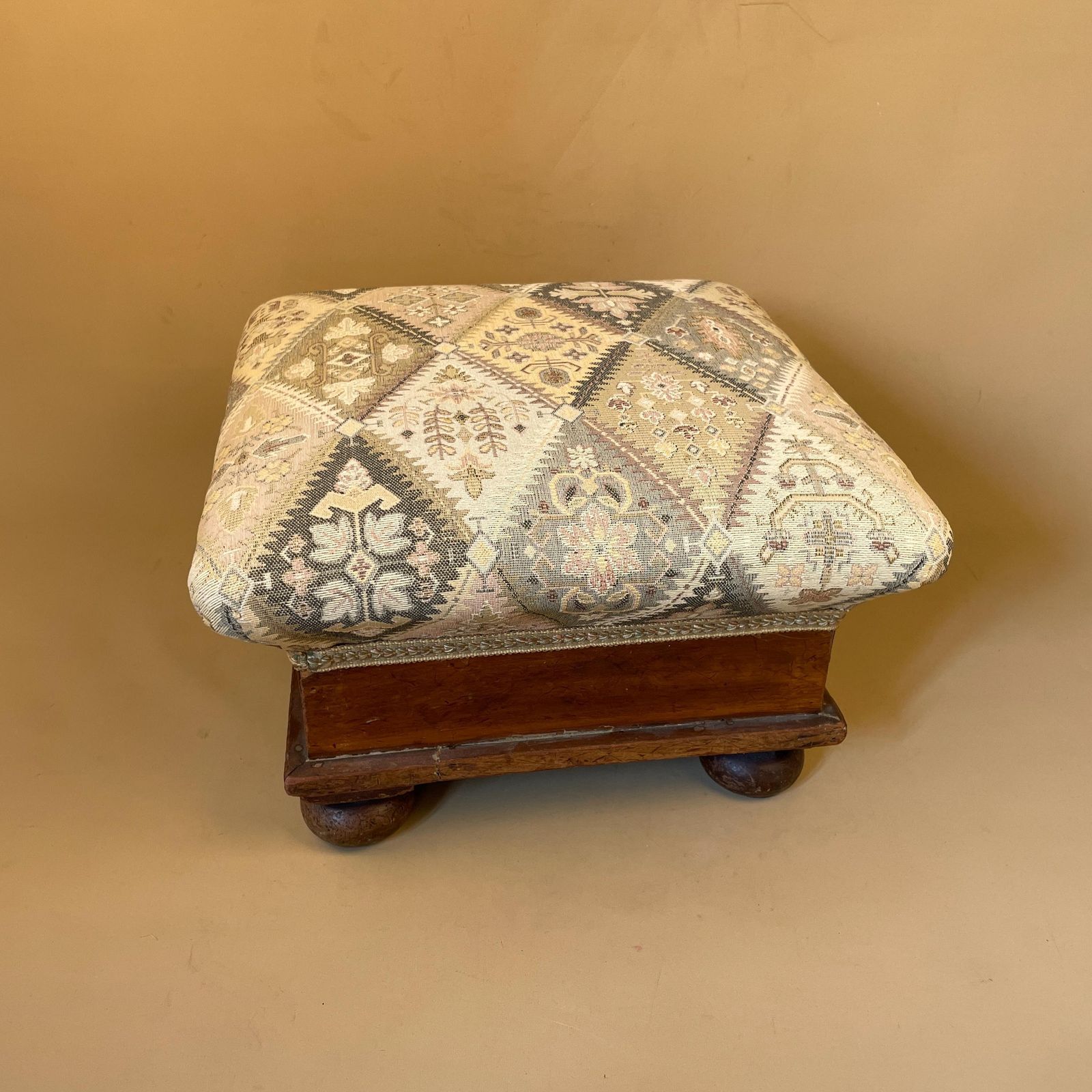 Antique Vintage Wooden Stool Wood Cottage Furniture Square Hallway Farmhouse Seat 24x38x38cm Footstool Foot Patterned Muted Fabric Pattern photo furniture