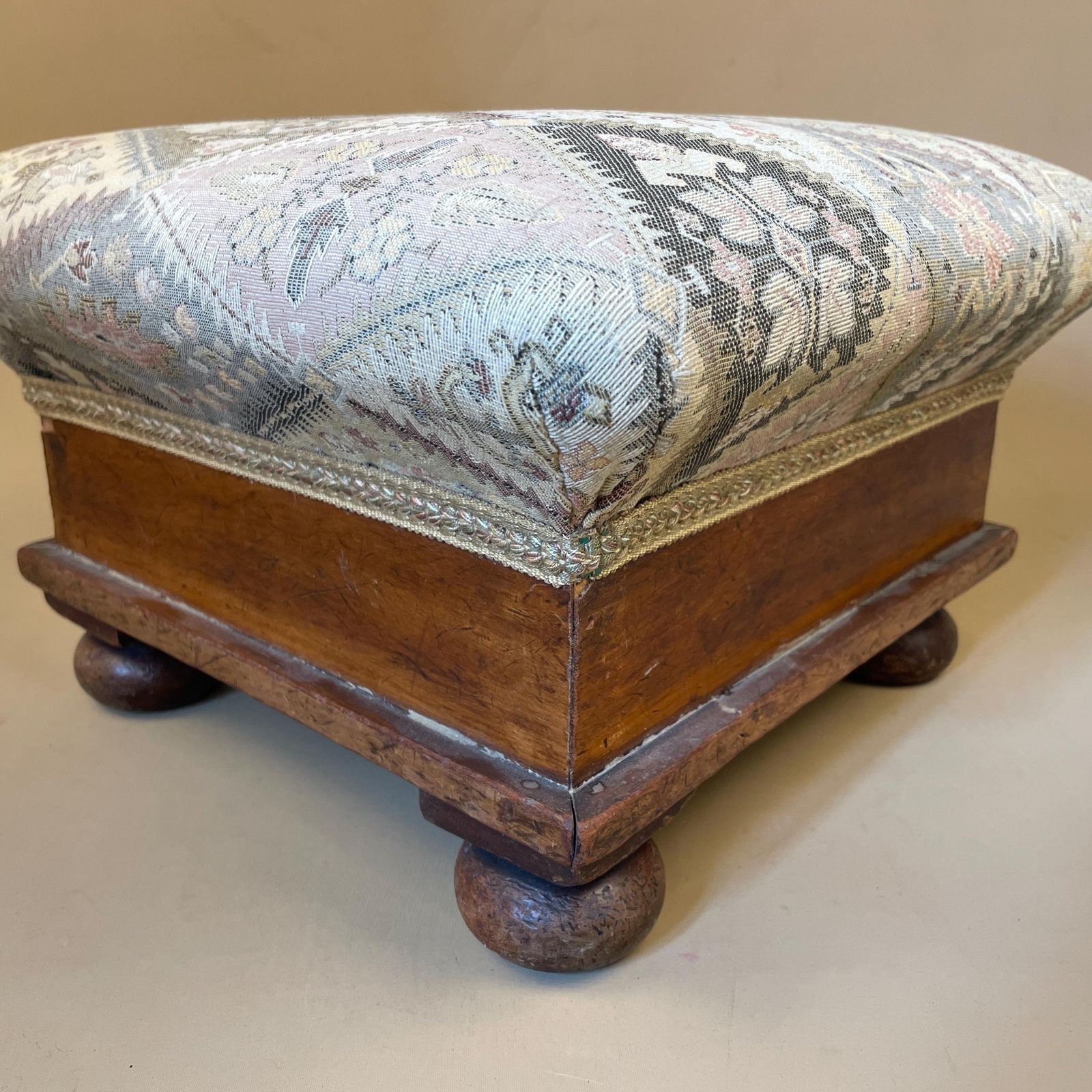 Antique Vintage Wooden Stool Wood Cottage Furniture Square Hallway Farmhouse Seat 24x38x38cm Footstool Foot Patterned Muted Fabric Pattern photo vinterior