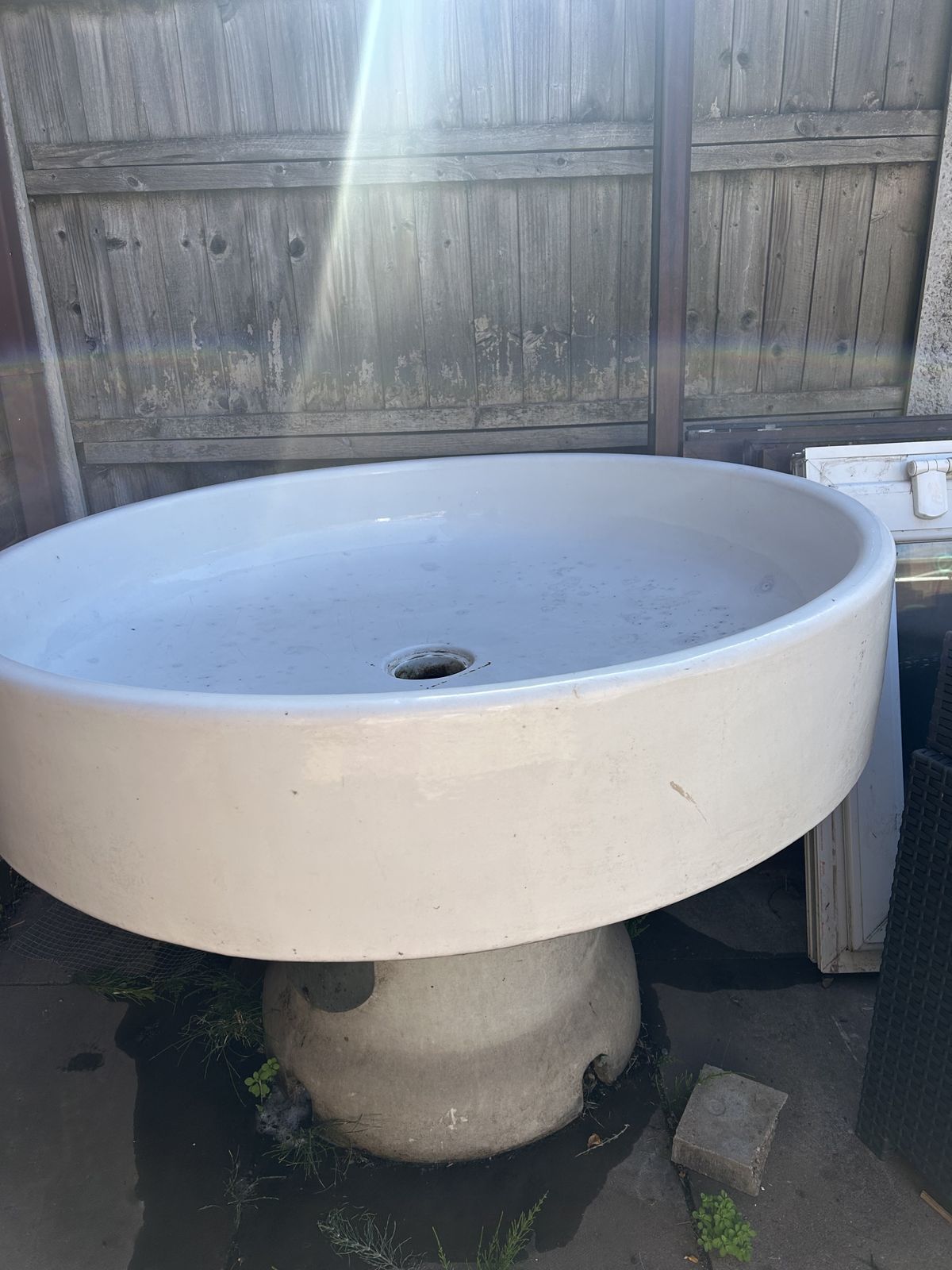 Large Freestanding Circular Sink By Royal Doulton