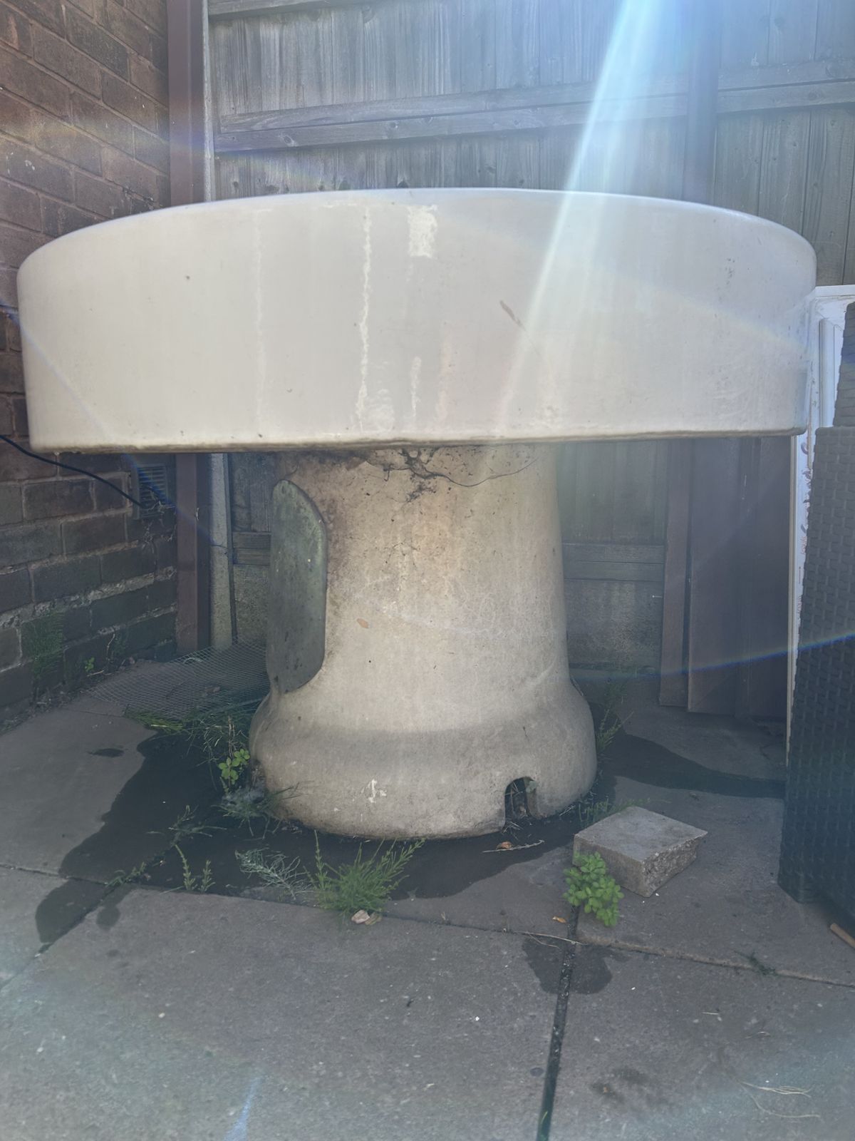 Large Freestanding Circular Sink By Royal Doulton photo 5000.0