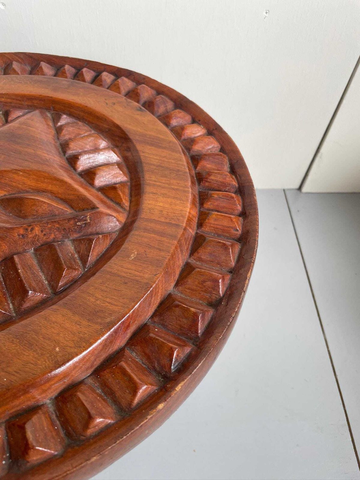 Small Round Wooden Rustic Outsider Side Or Coffee Table With Carved Top Resembling A Face photo 135.0