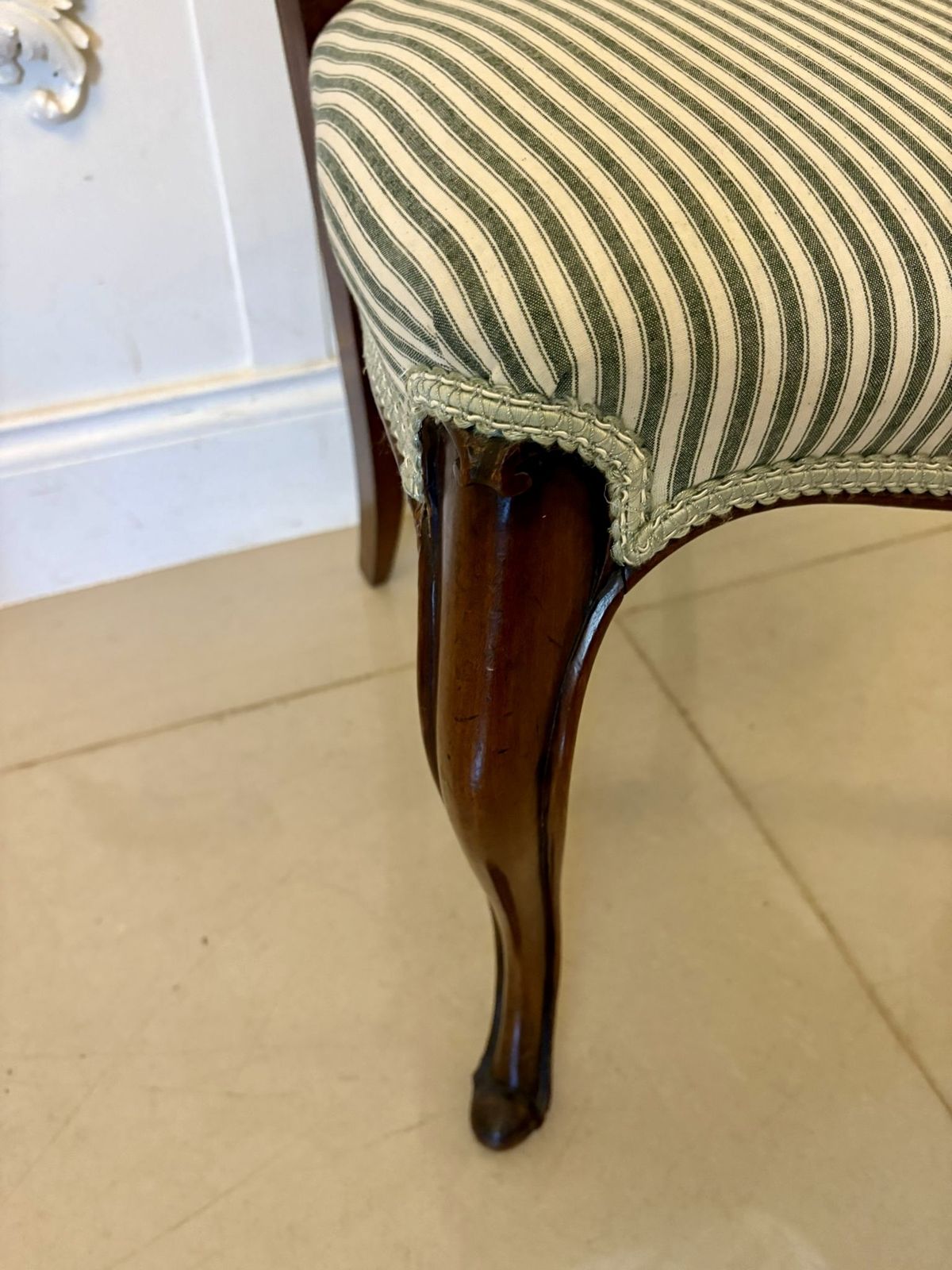Set Of 6 Antique 19th Century Quality Carved Mahogany Balloon Back Dining Chairs photo furniture