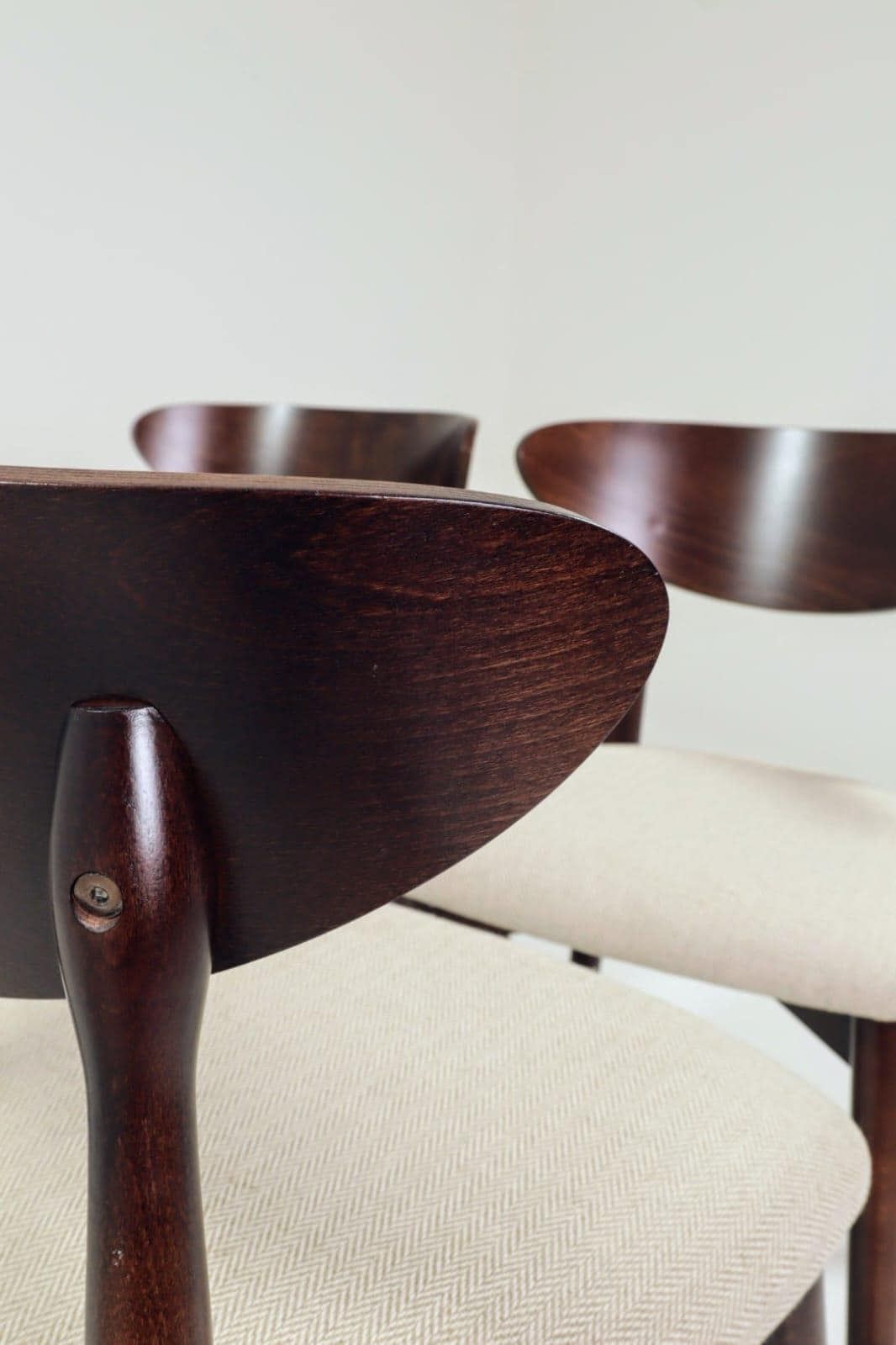 Dining Chairs Set Of 6 , Dark Walnut Herringbone Beige Upholstery, Natural Design photo vinterior