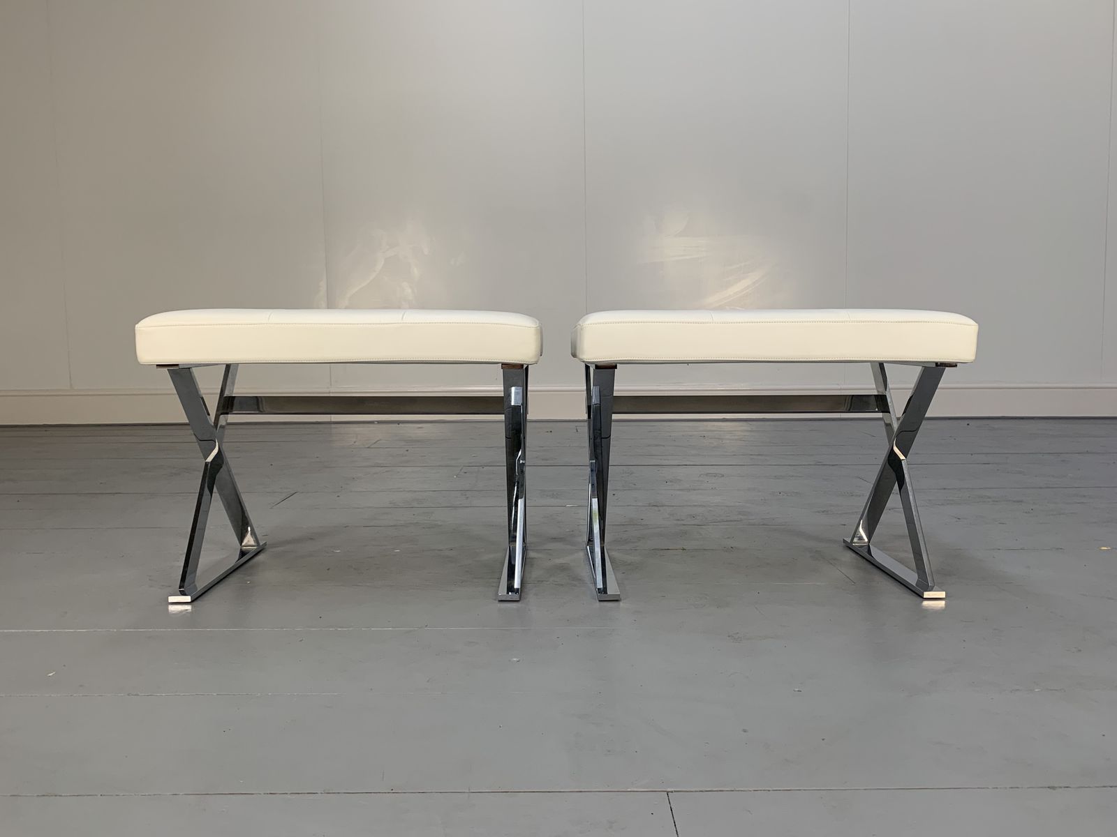 B&B Italia “Pathos Smp6” Bench Footstool – In White “Gamma” Leather photo furniture