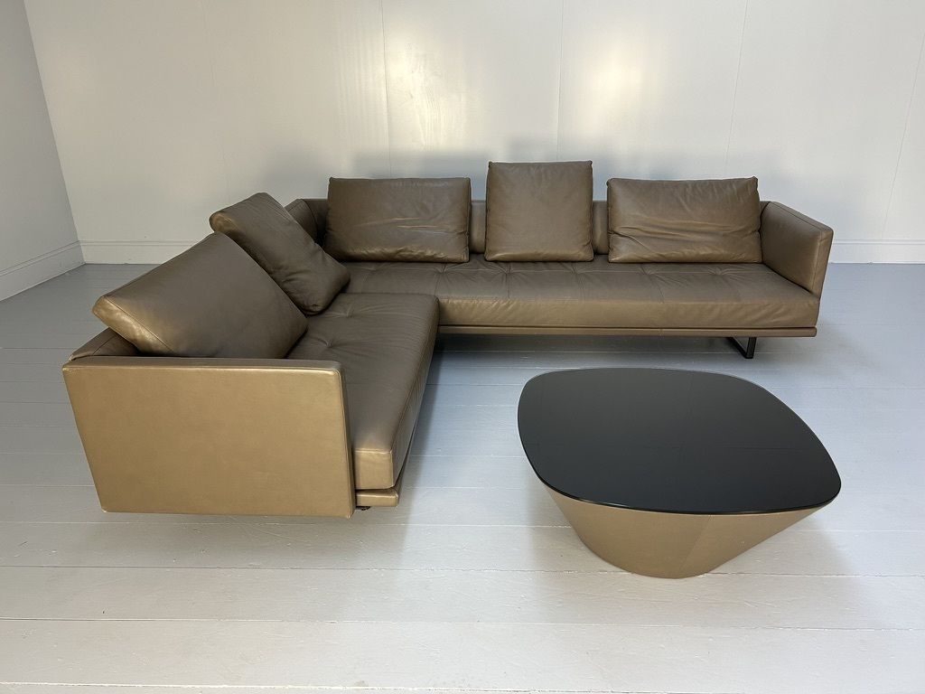 Walter Knoll “Prime Time 490” L Shape Sofa & “Ameo” Table – In Clay “Safari” Leather photo furniture