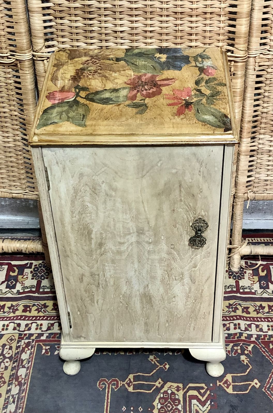 Handsome Art Deco Style Bedside Table photo vinterior