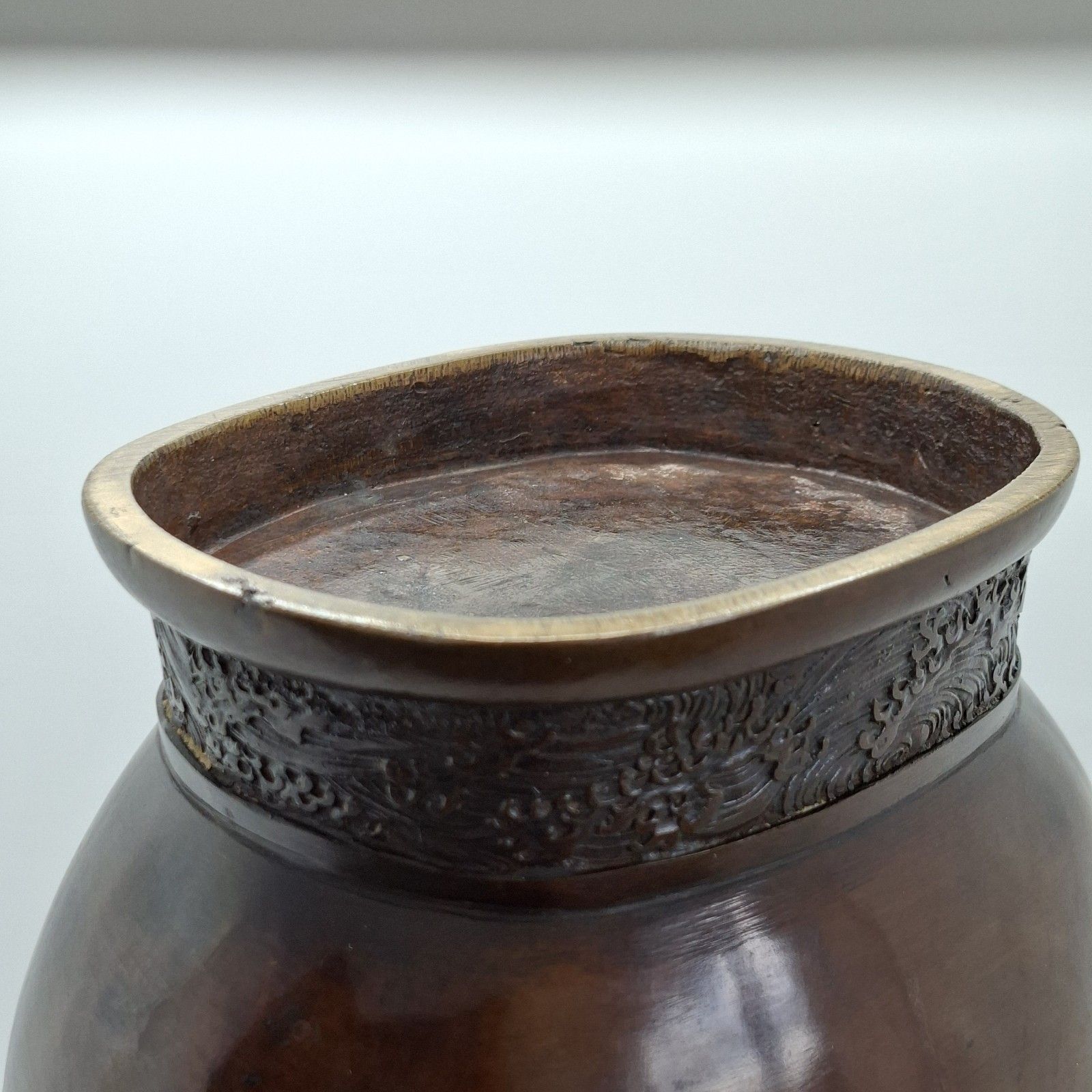 photo buy Chinese Bronze Twin Handled Hu Vase Archaistic Qing Large Antique