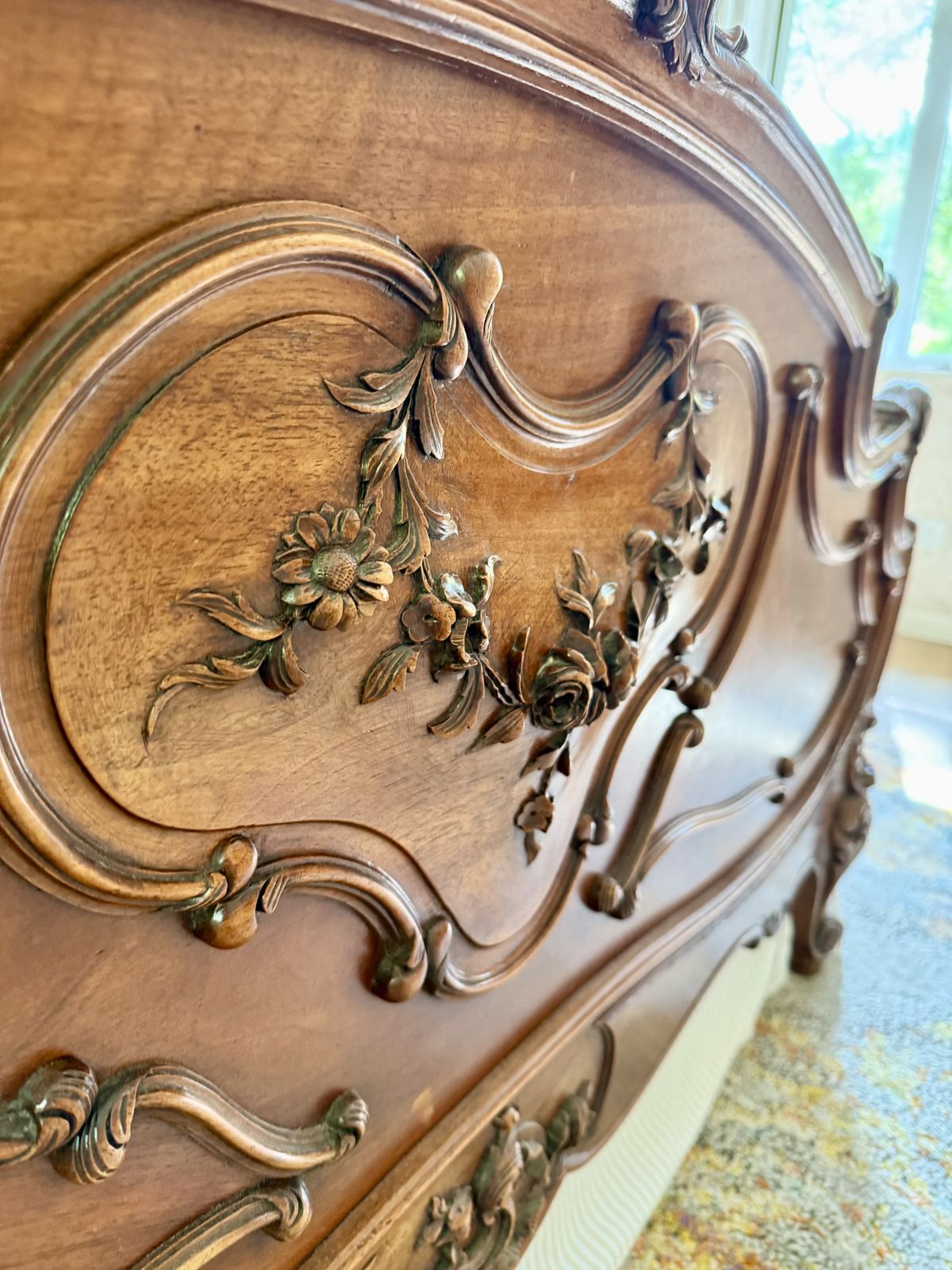 3750.0 Louis XV Style Bed And Bedside Tables Walnut C1895 photo