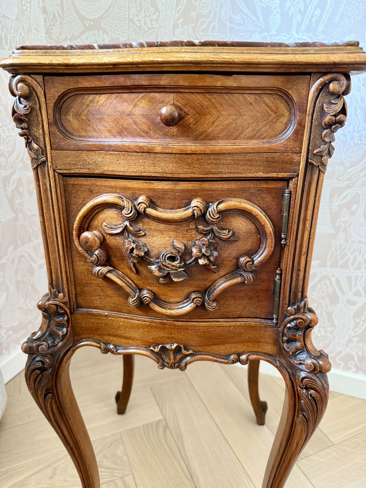 photo buy Louis XV Style Bed And Bedside Tables Walnut C1895