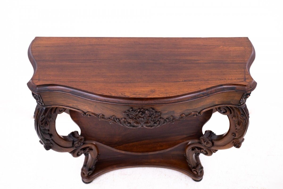 Rosewood Console, France, Circa 1890. After Renovation. photo vinterior