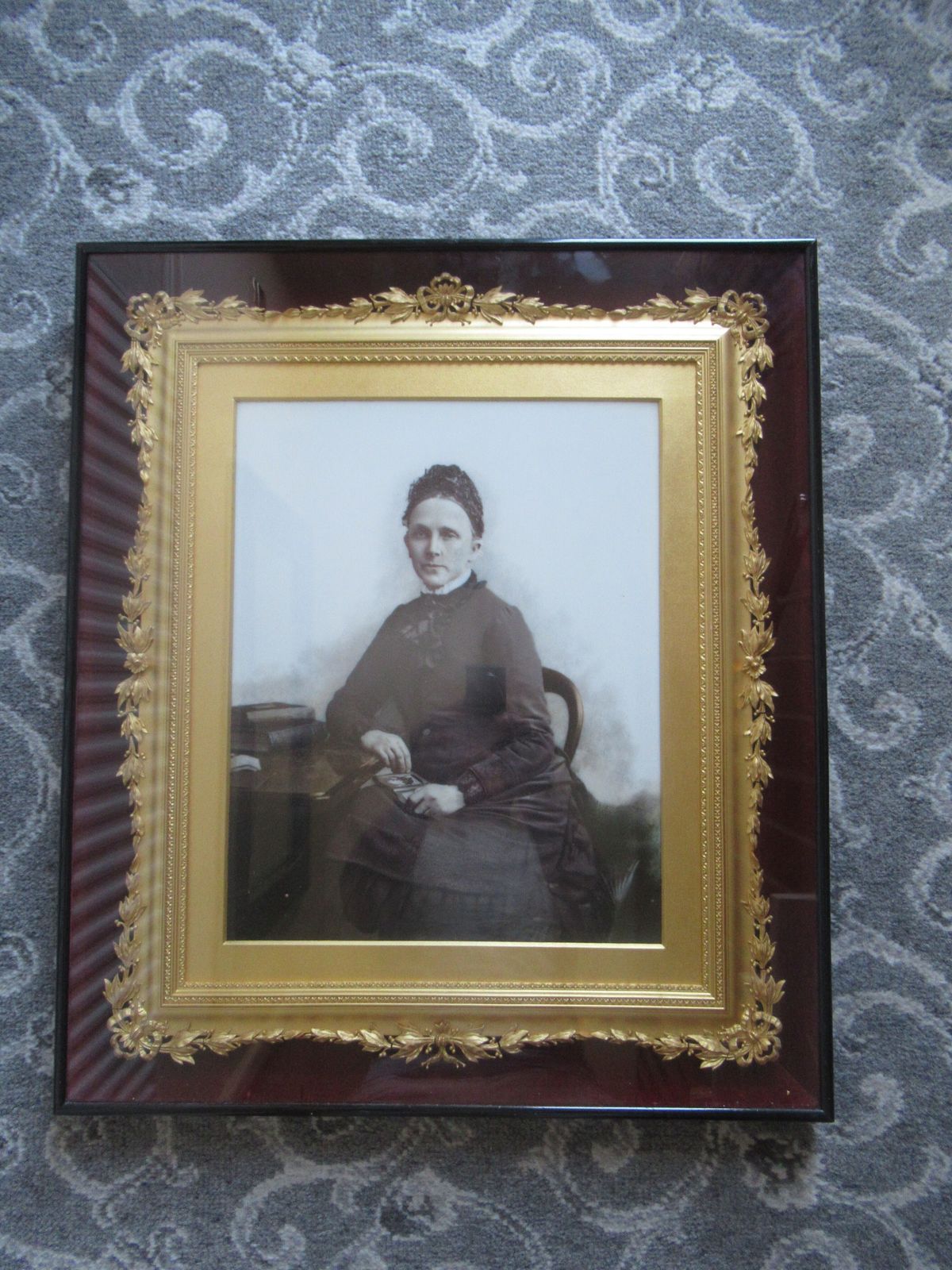 Victorian   1890  Picture Of A Lady  In A Ebonised And Gilt Frame photo Art