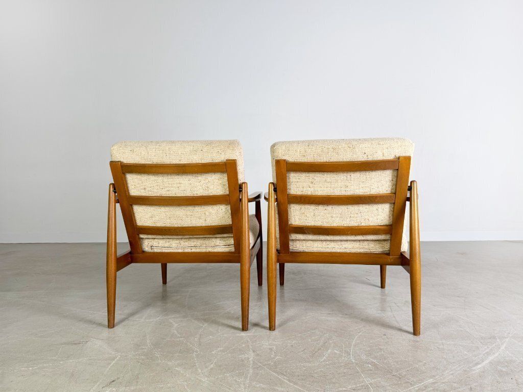 2x Midcentury Easy Chair Light Vintage 1960s Lounge Chair photo vinterior
