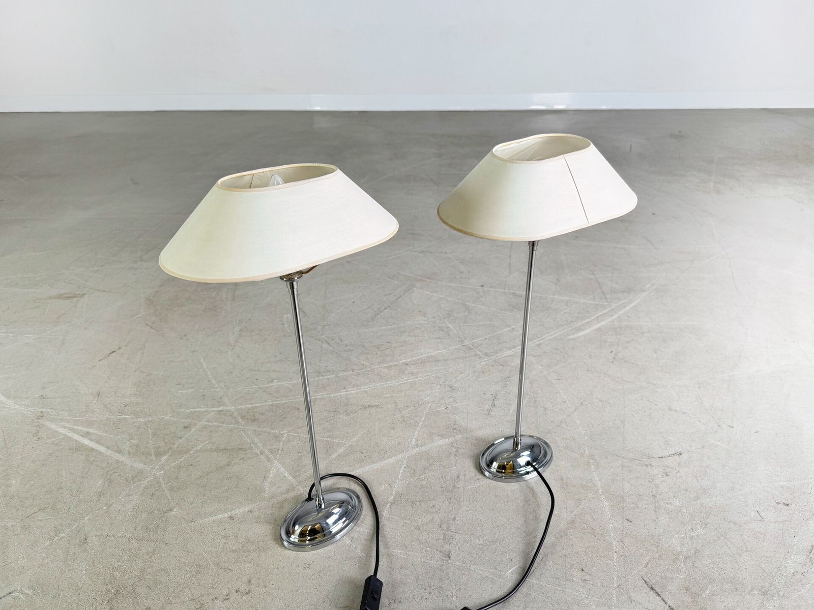 Set Of 2 Chrome Lamps Table Lamp Antique Style Vintage Floor Lamp photo buy