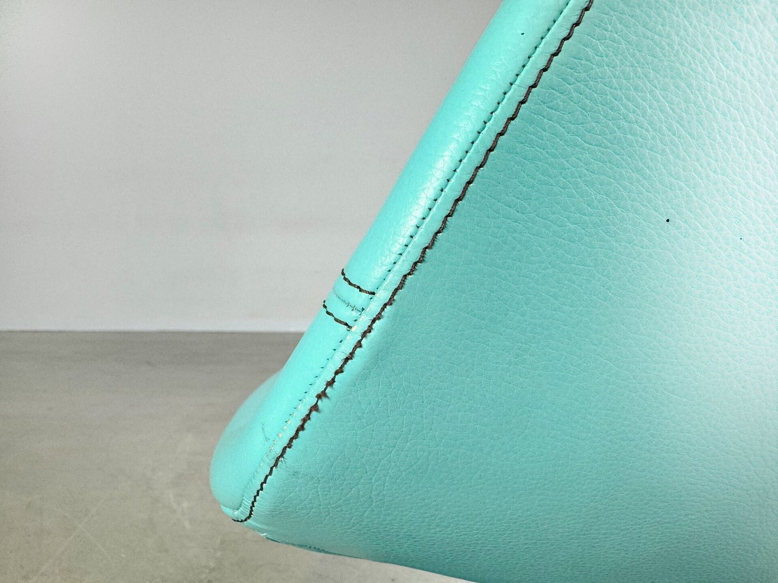 Original Moroso Armchair Leather Blue Turquoise Patricia Urquiola Swivel photo buy
