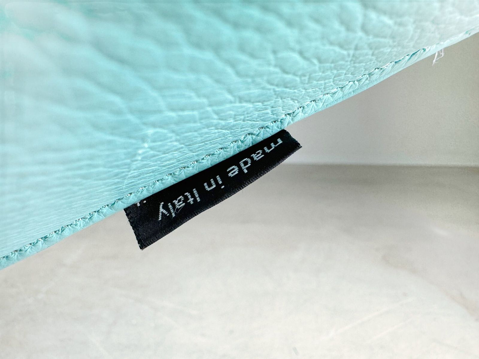 photo for sale Original Moroso Armchair Leather Blue Turquoise Patricia Urquiola Swivel