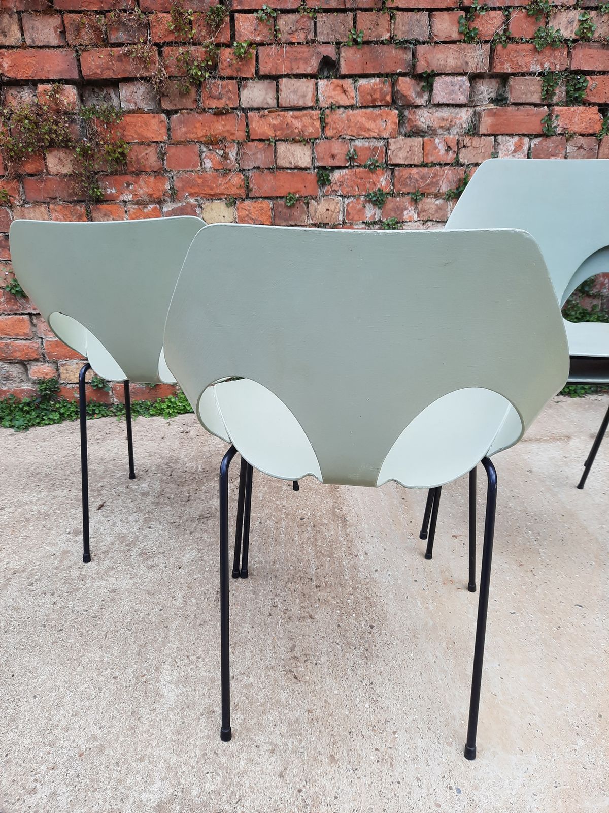 Set Of 4 C3 Jason Chairs By Carl Jacobs And Frank Guille For Kandya 1950s photo vintage