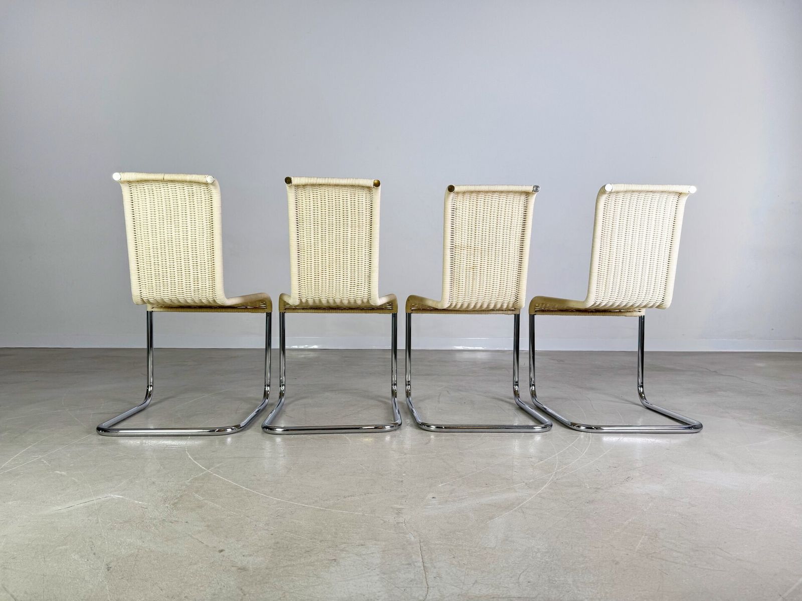Original Set Of 4 Tecta Cantilever Chairs B20 Jean Prouvé Cantilever Chair photo vinterior