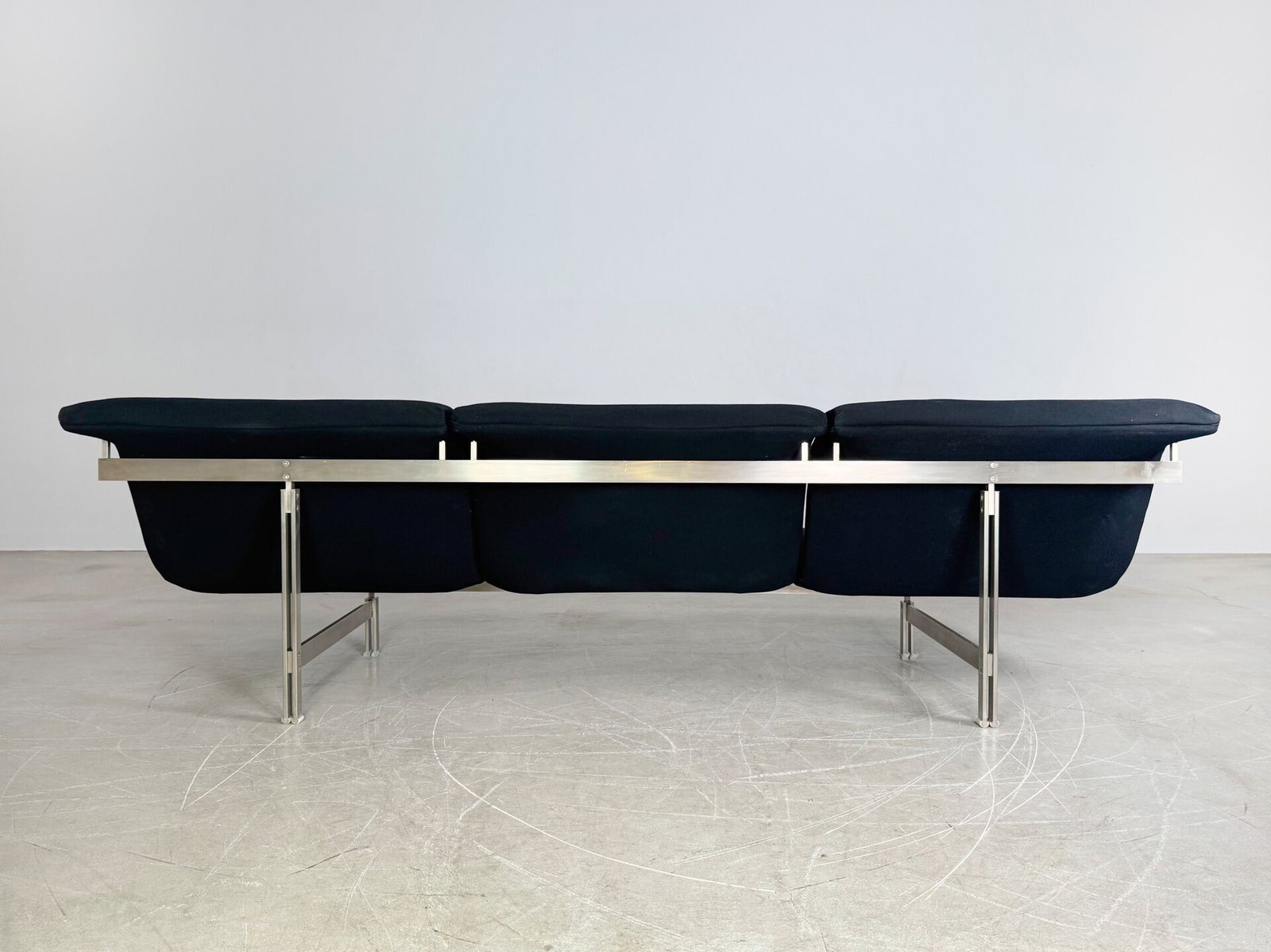 Saporiti Italia Wave Sofa Giovanni Offredi 1970 Three Seater Design photo vinterior