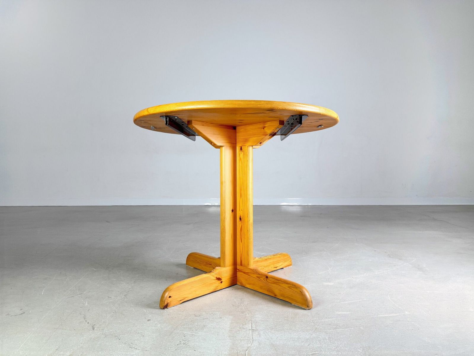 Extendable Vintage Dining Table Pine In The Style Of Rainer Daumiller photo Furniture