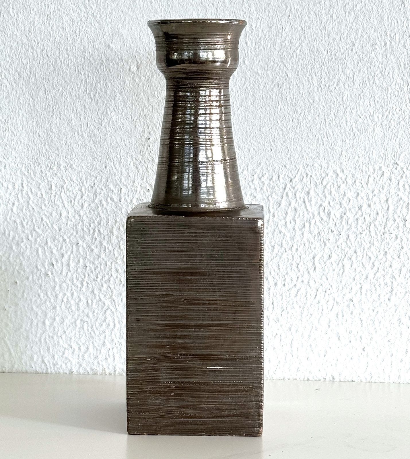 photo furniture Aldo Londi For Bitossi Italian Midcentury Ceramic Pottery Vase, 1960s