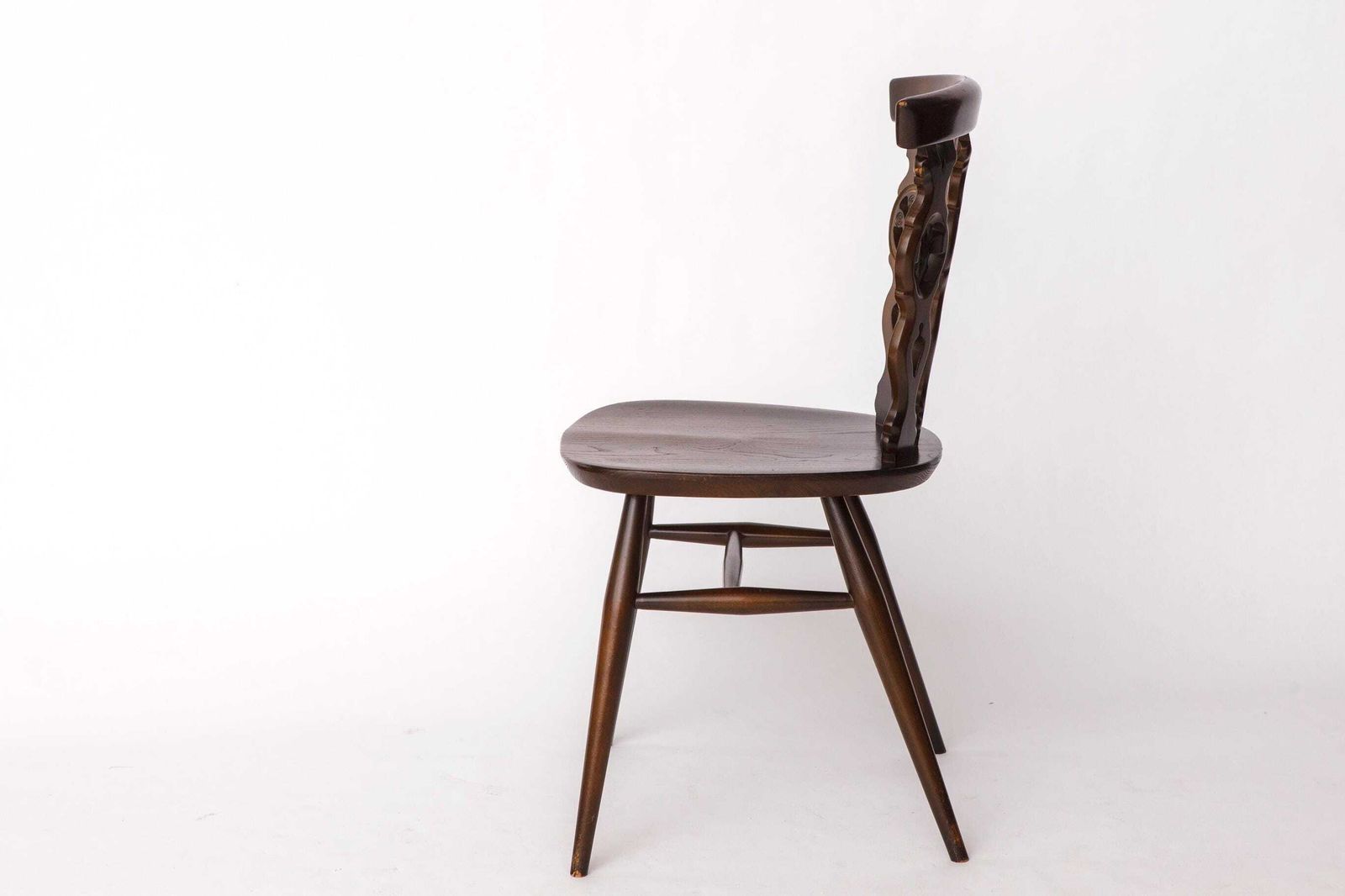 Vintage Ercol Chair Model 375 – England 1960s – Elm Wood – Original Label photo vinterior