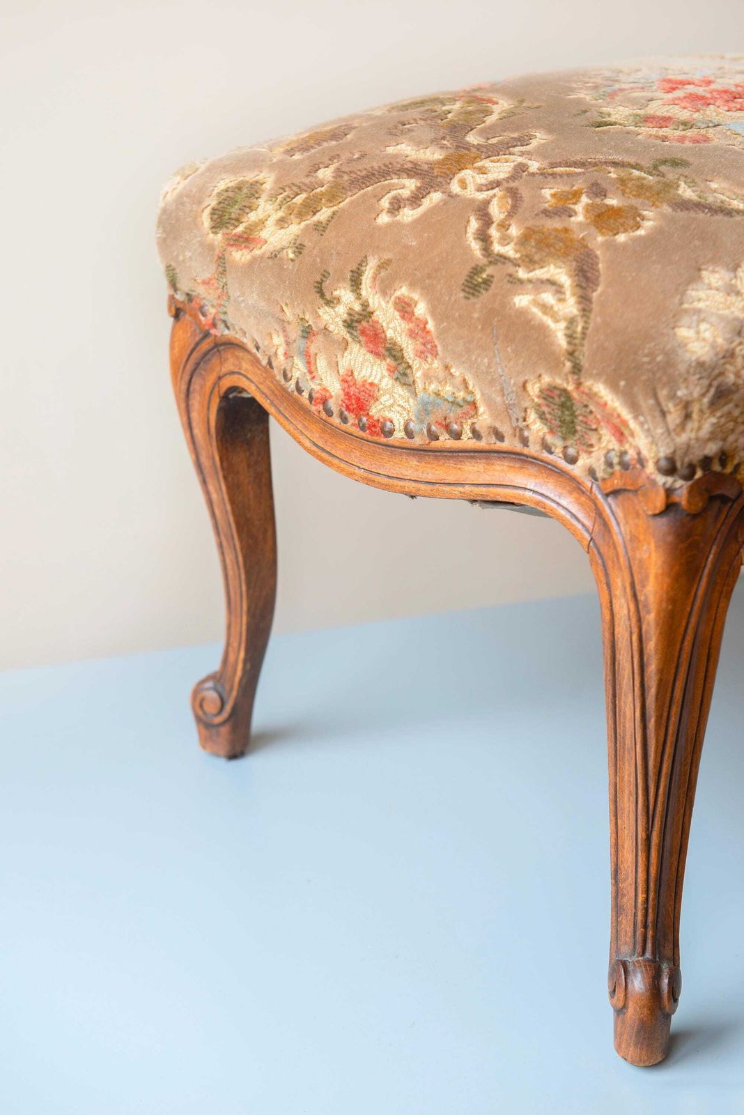 Antique Wooden Stool With Velvet Seat, French Footstool, Renaissance Style, Rustic Bench, Bend Legs, Hand Carved Tabouret photo vintage