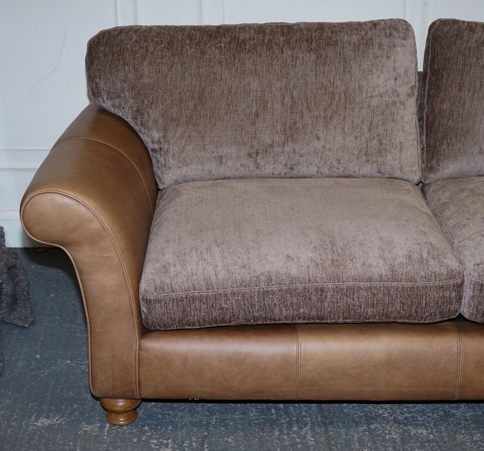 Vintage Alexander & James Blake 3 Seater Leather & Fabric Sofa Rrp £2,240 photo 1150.0